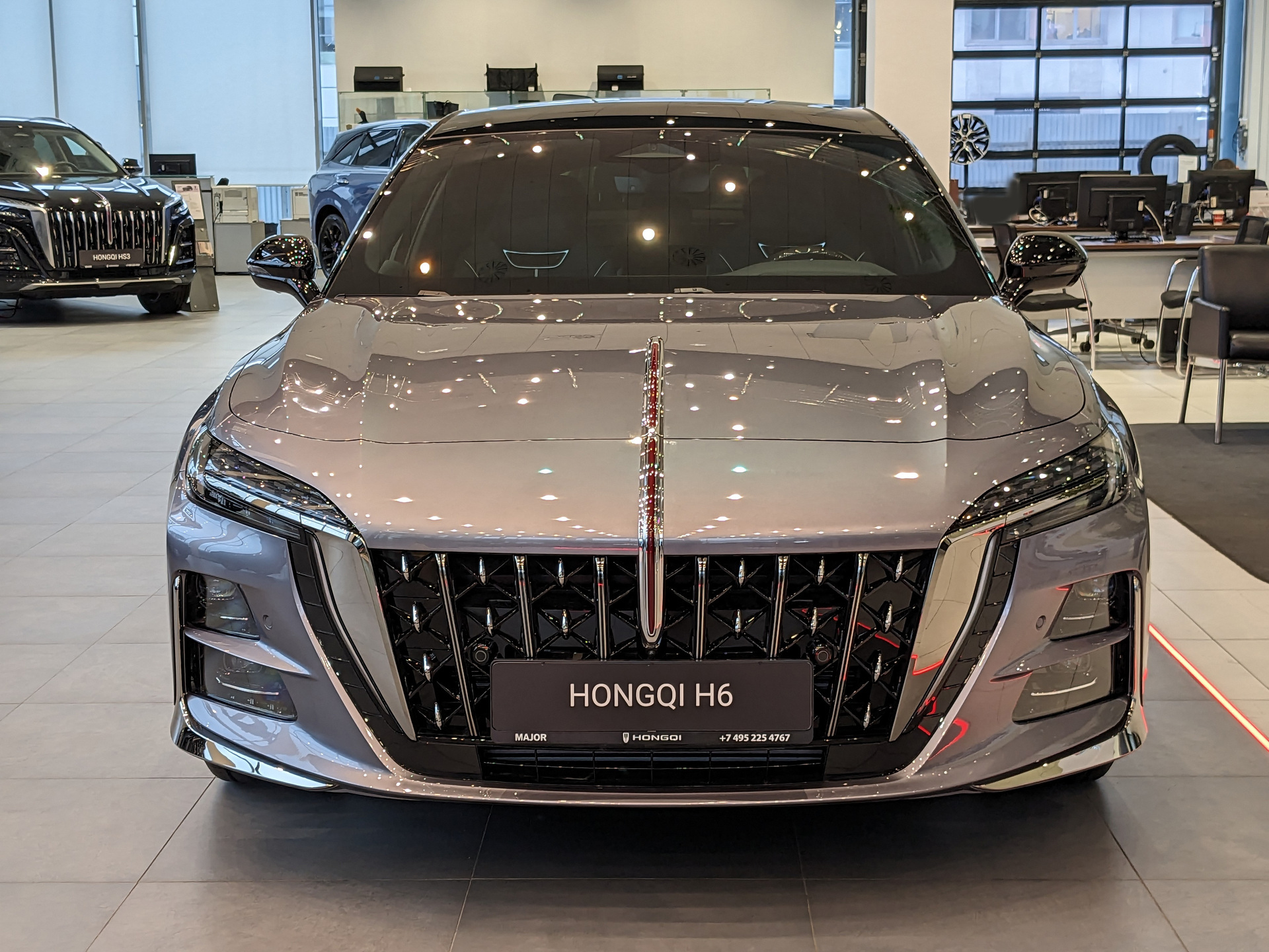 Фото Hongqi H6 Dynamic 2.0T/245 8AT 5L