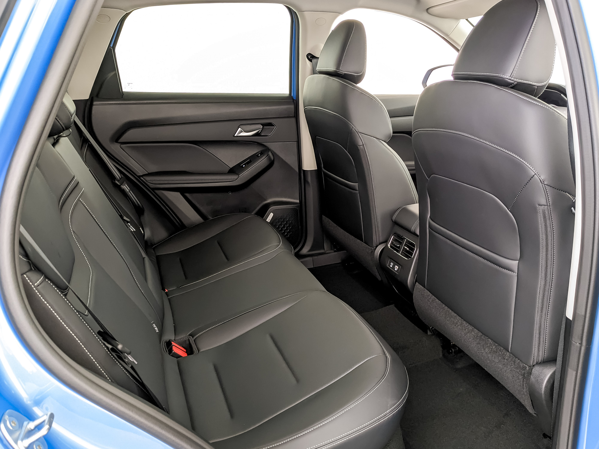Фото Haval Jolion Техно + 1.5T/150 7RT 4WD