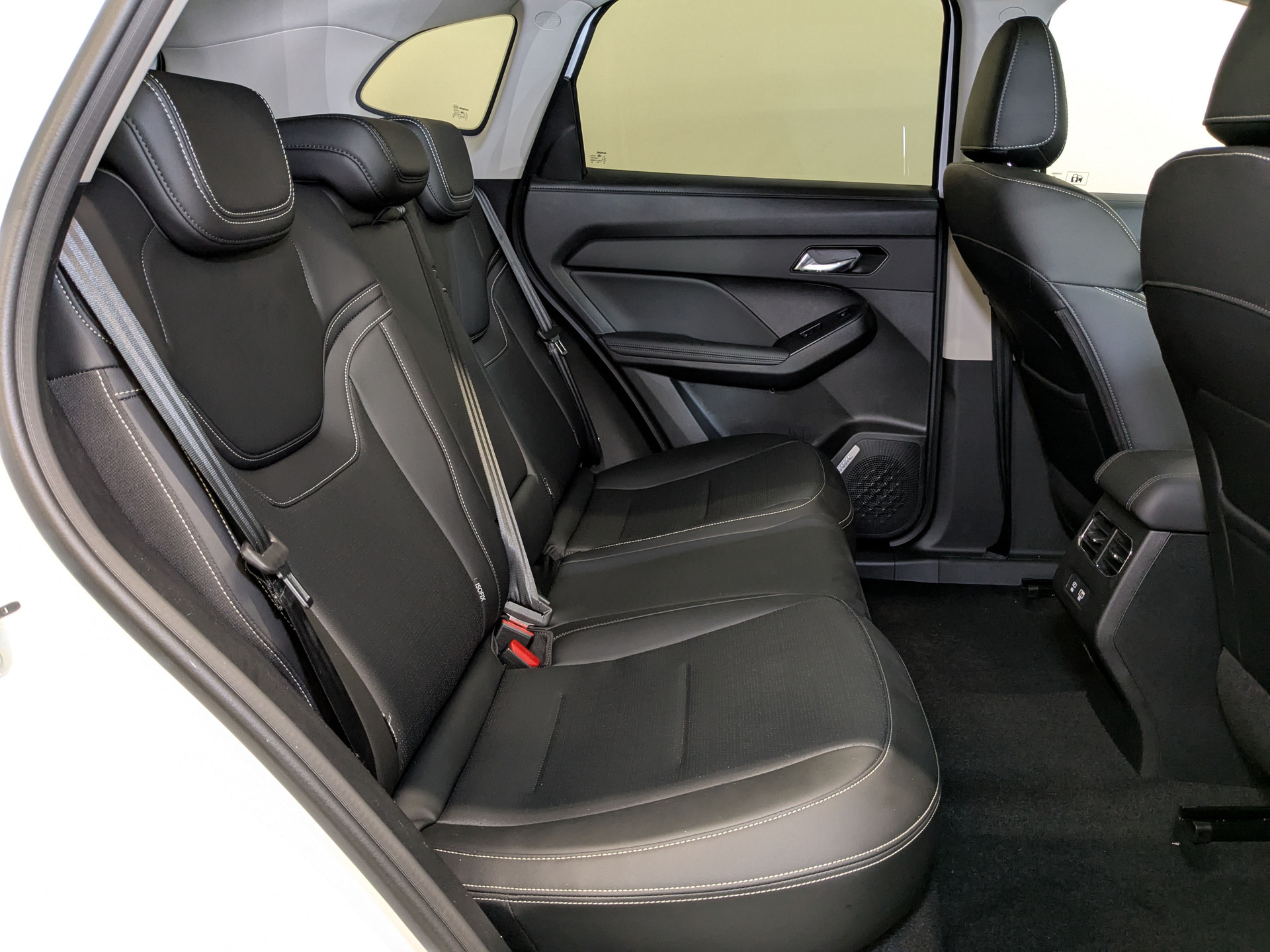 Фото Haval Jolion Техно + 1.5T/150 7RT 4WD