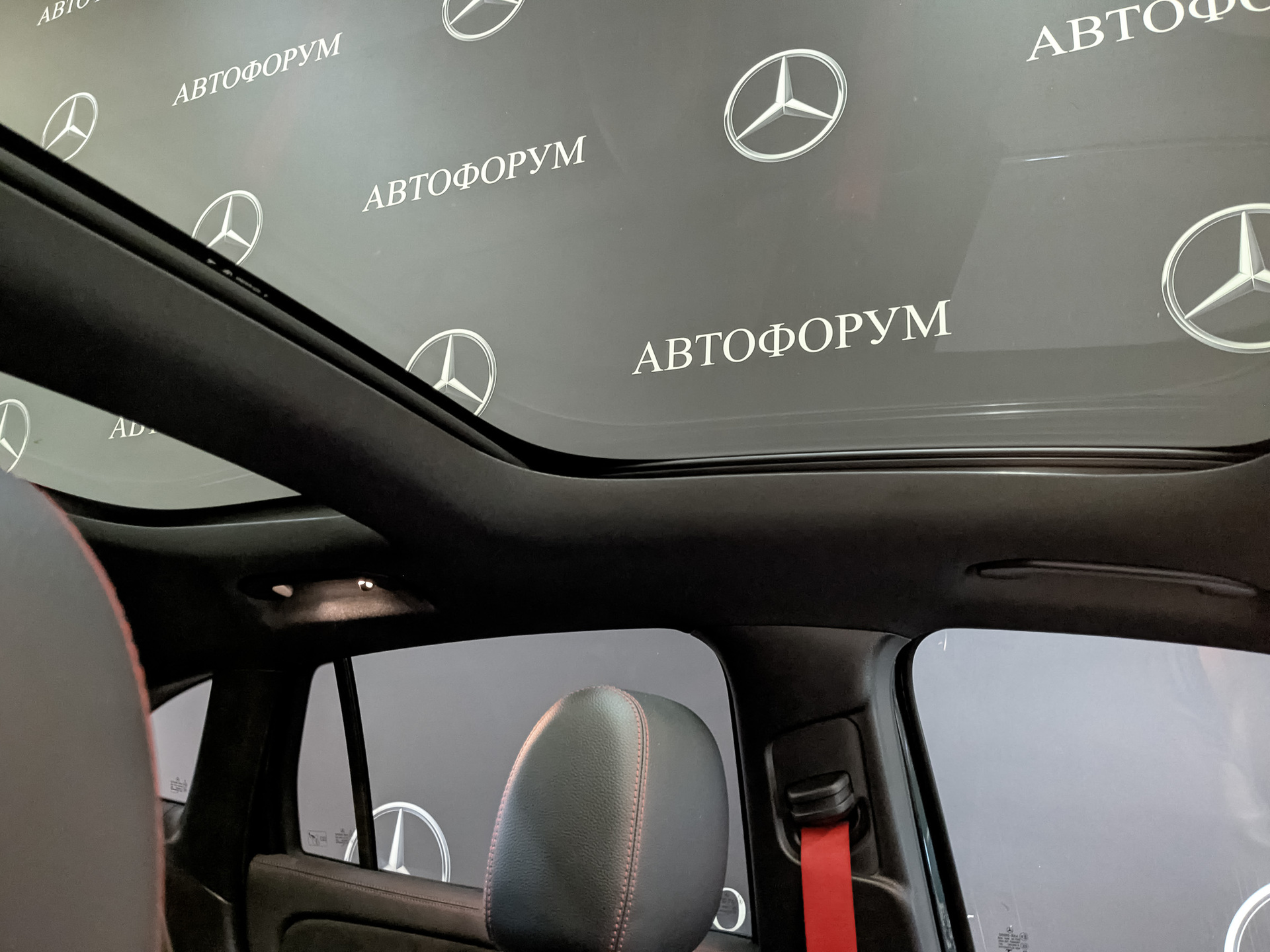 MERCEDES-BENZ GLA AMG 35 4M 2.00 (306 л.с), автомат, 2020, пробег 14 735 км