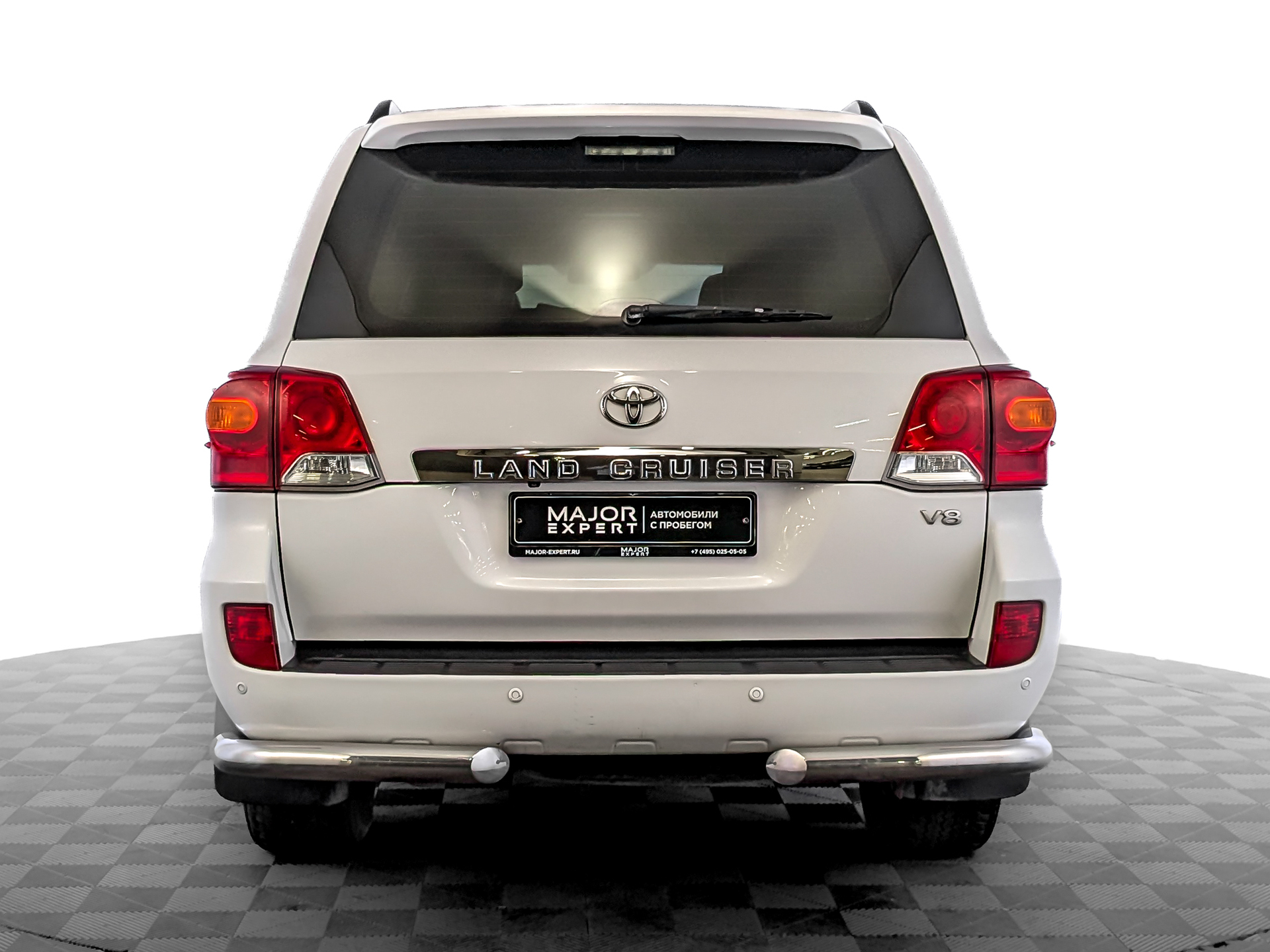 TOYOTA Land Cruiser 200 4.50 (235 л.с), автомат, 2014, пробег 243 989 км