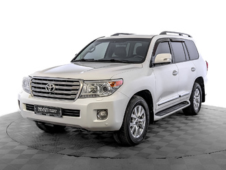 TOYOTA Land Cruiser 200