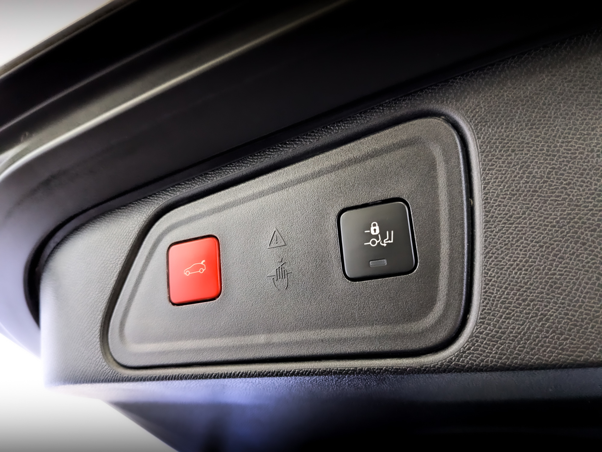 PEUGEOT 3008 1.60 (150 л.с), автомат, 2021, пробег 77 341 км