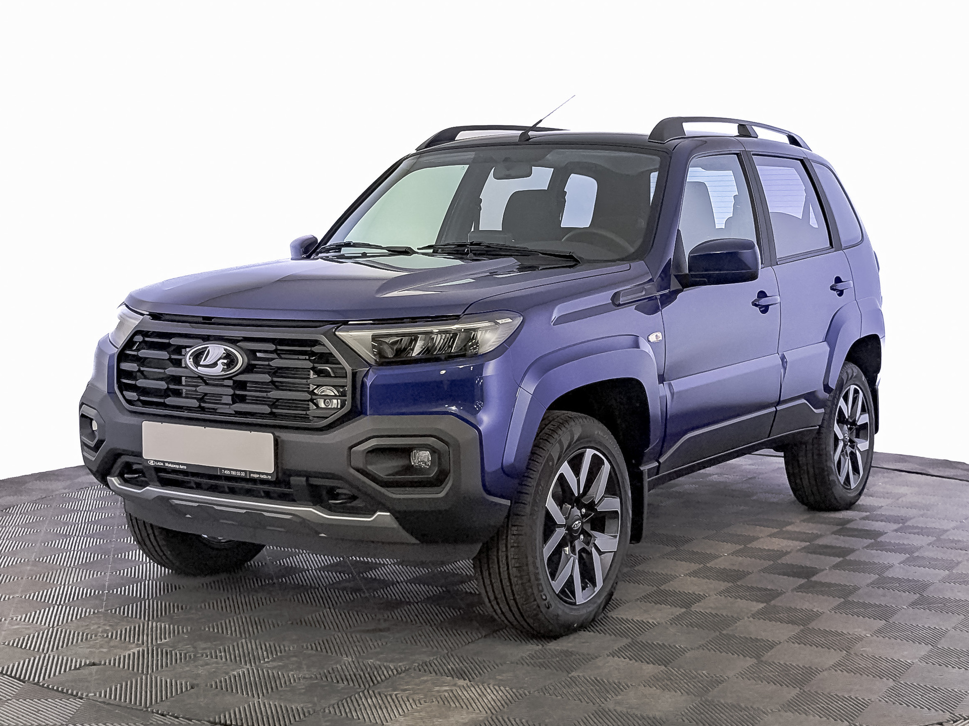 Фото Lada Niva Travel КХЛ 1.8/90 5MT