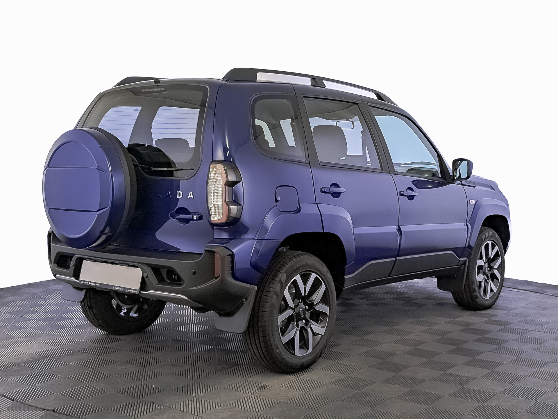 Фото Lada Niva Travel КХЛ 1.8/90 5MT