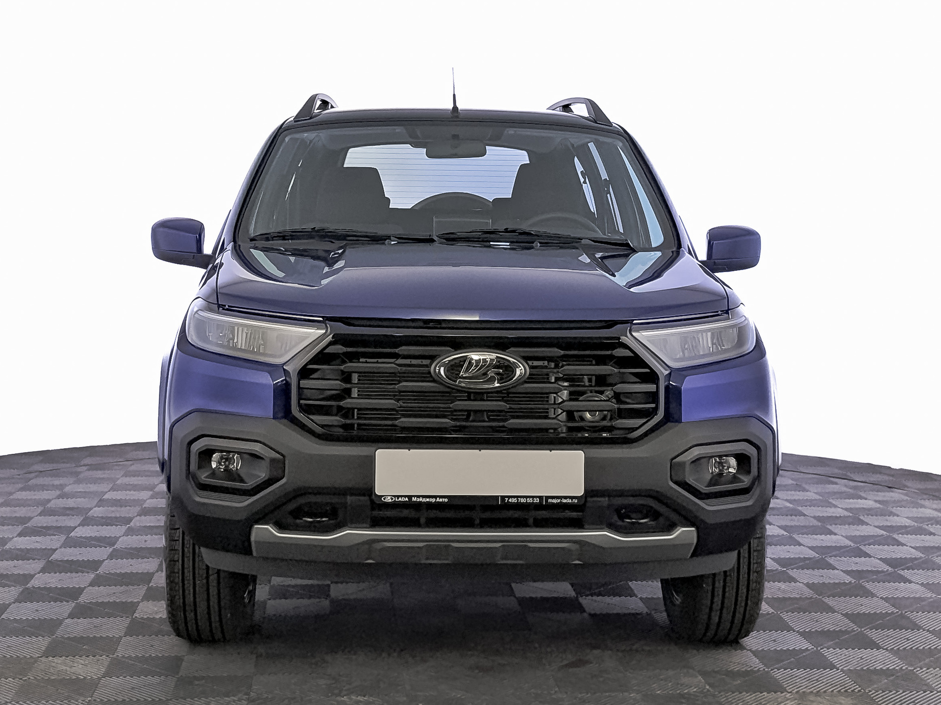 Фото Lada Niva Travel КХЛ 1.8/90 5MT