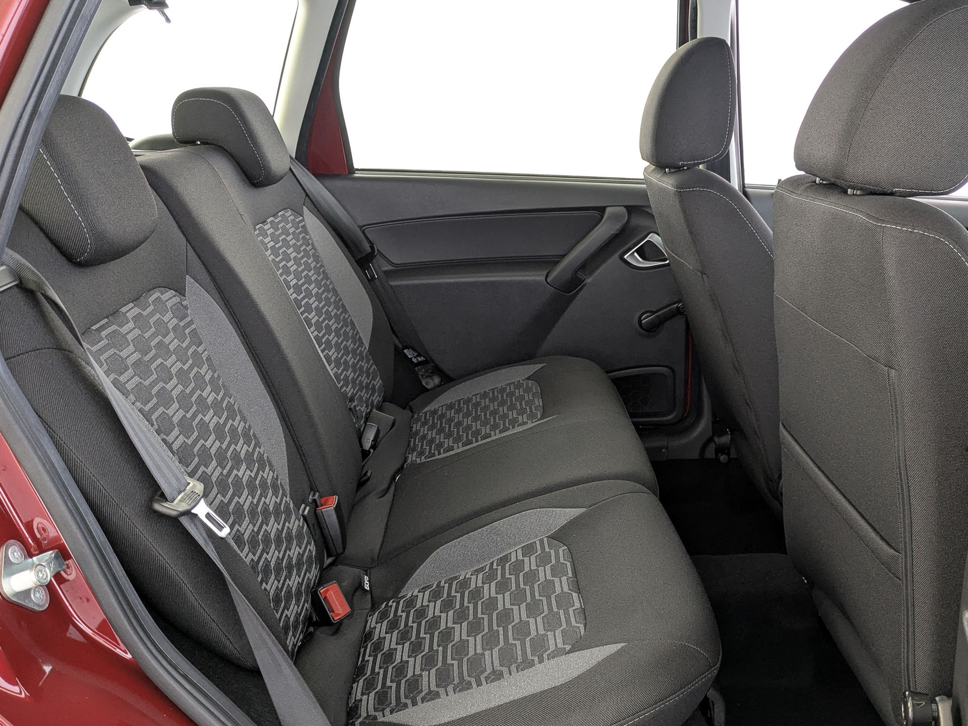 Фото Lada Granta II Универсал Кросс Комфорт (XBJ) 1.6/106 5MT