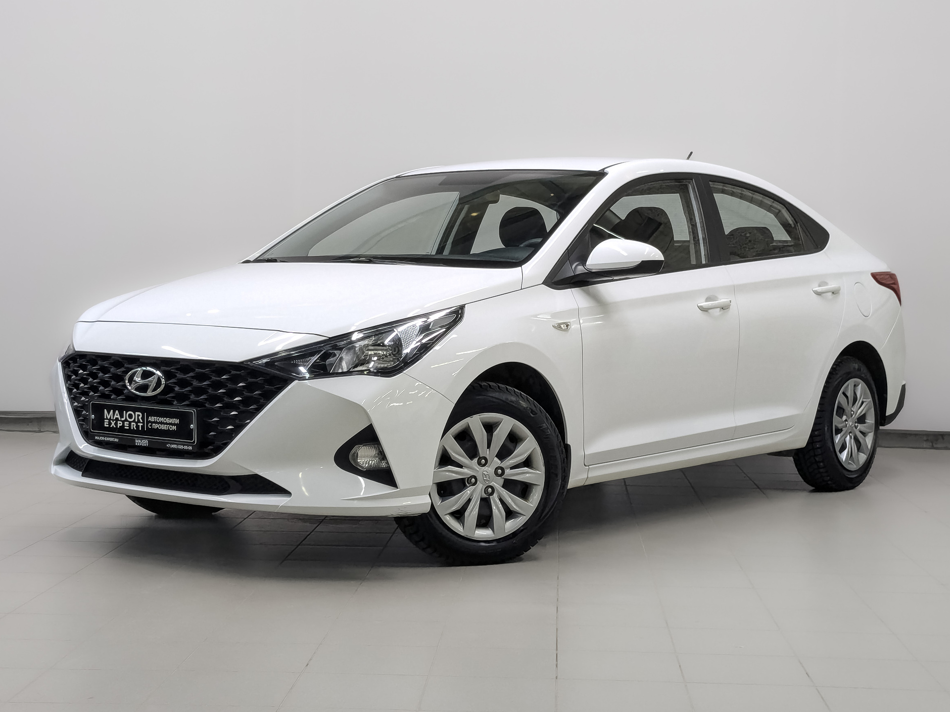HYUNDAI Solaris 1.60 (123 л.с), автомат, 2022, пробег 72 047 км