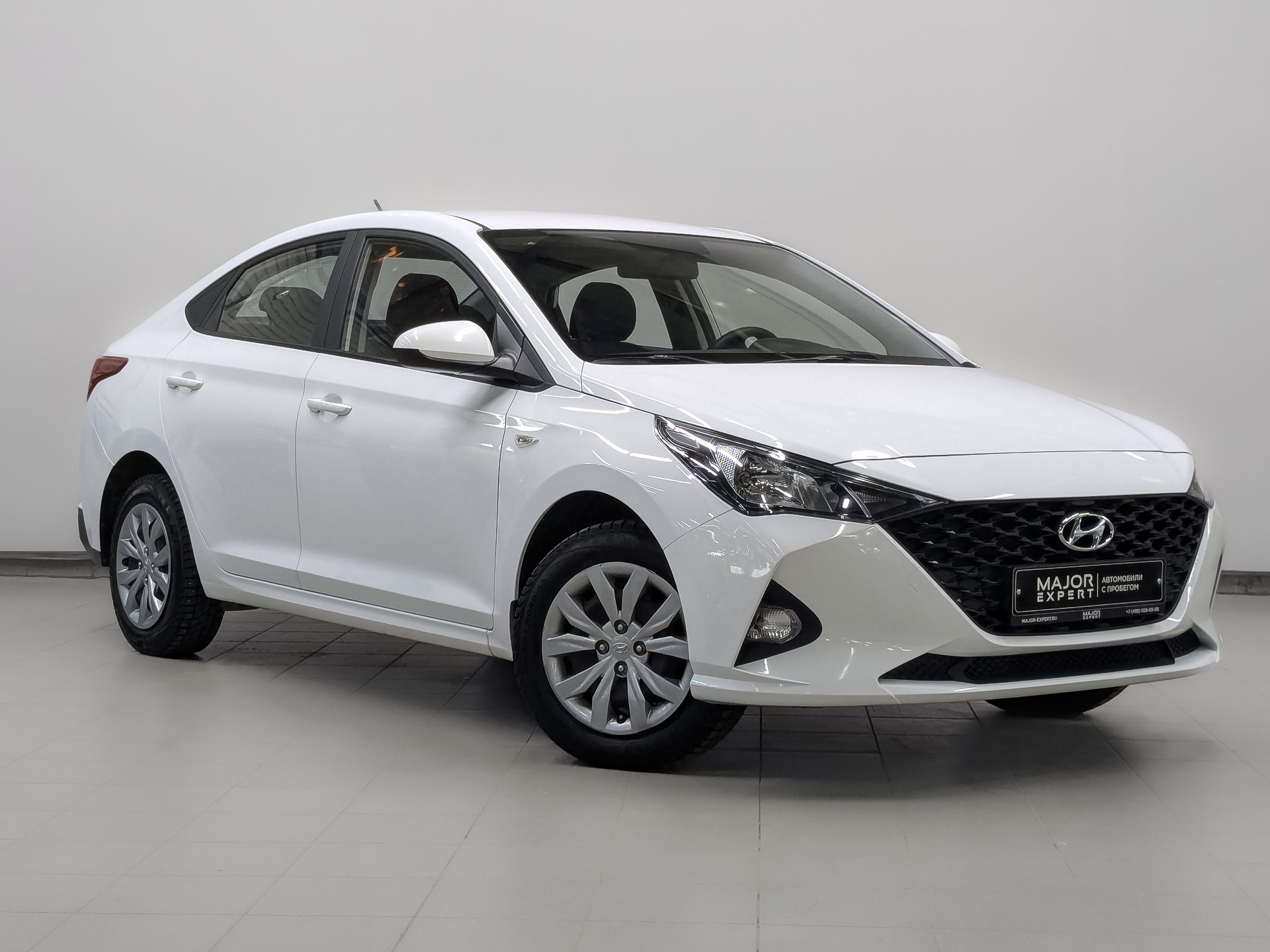 HYUNDAI Solaris 1.60 (123 л.с), автомат, 2022, пробег 72 047 км