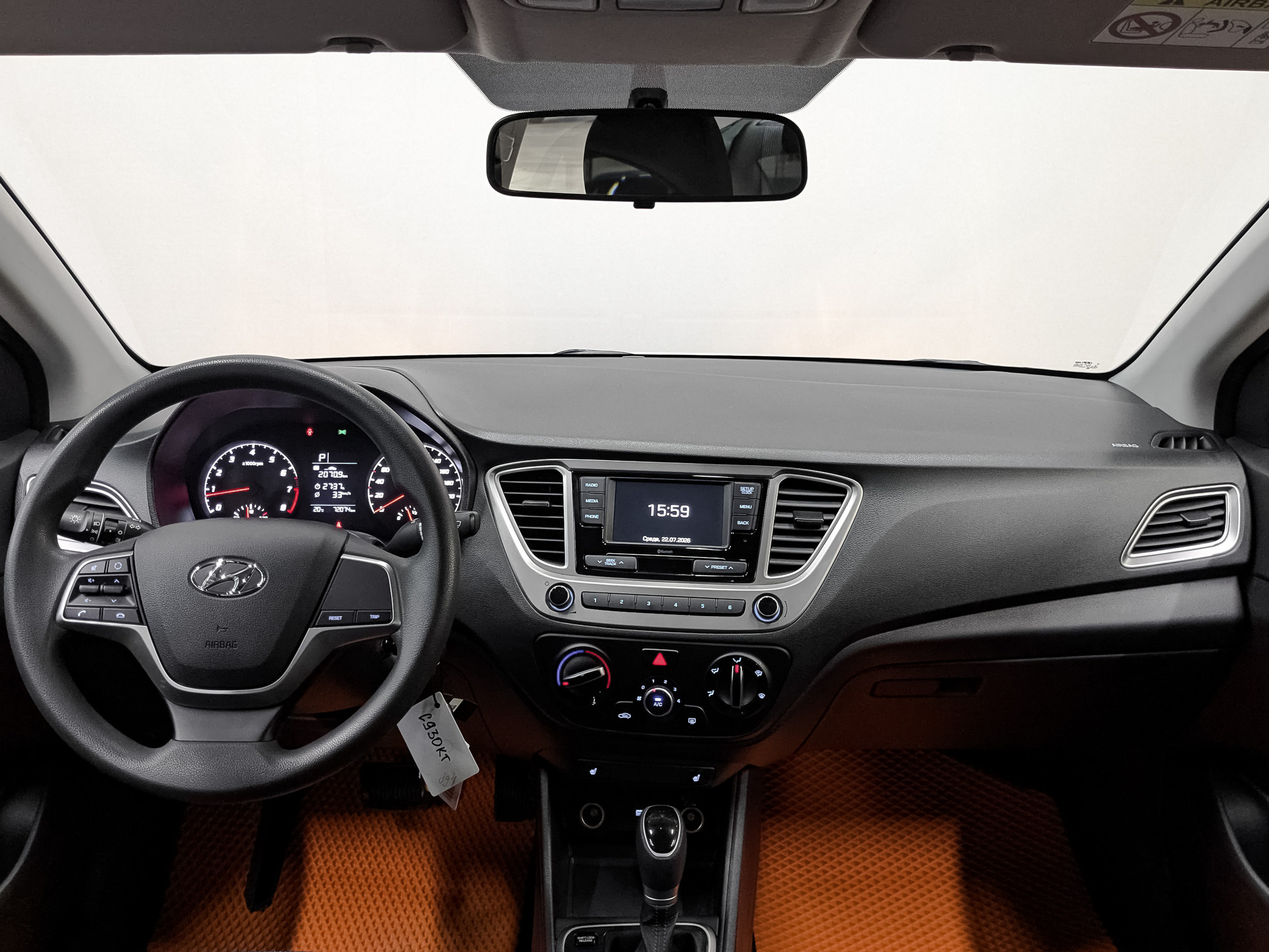 HYUNDAI Solaris 1.60 (123 л.с), автомат, 2022, пробег 72 047 км