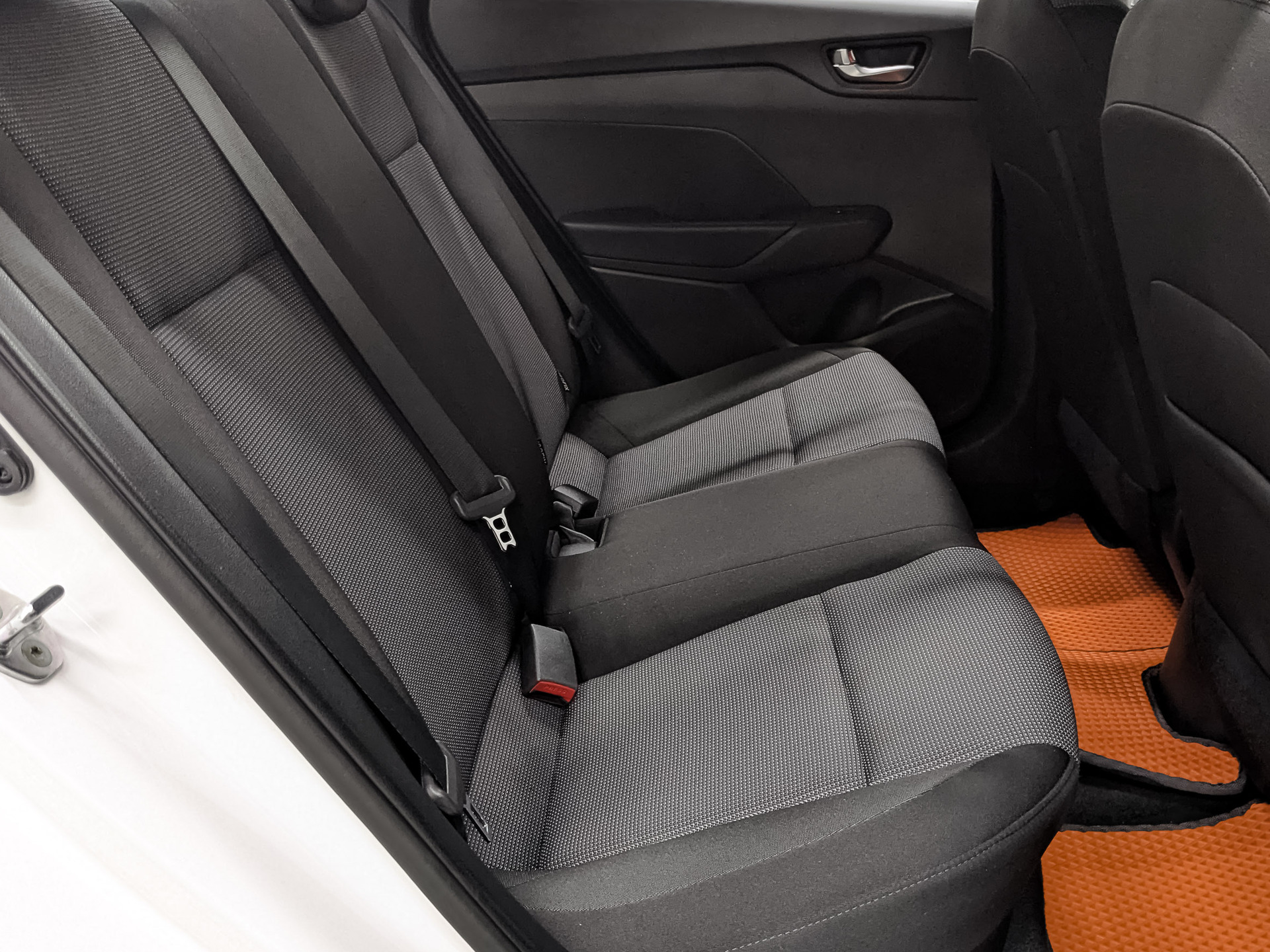 HYUNDAI Solaris 1.60 (123 л.с), автомат, 2022, пробег 72 047 км