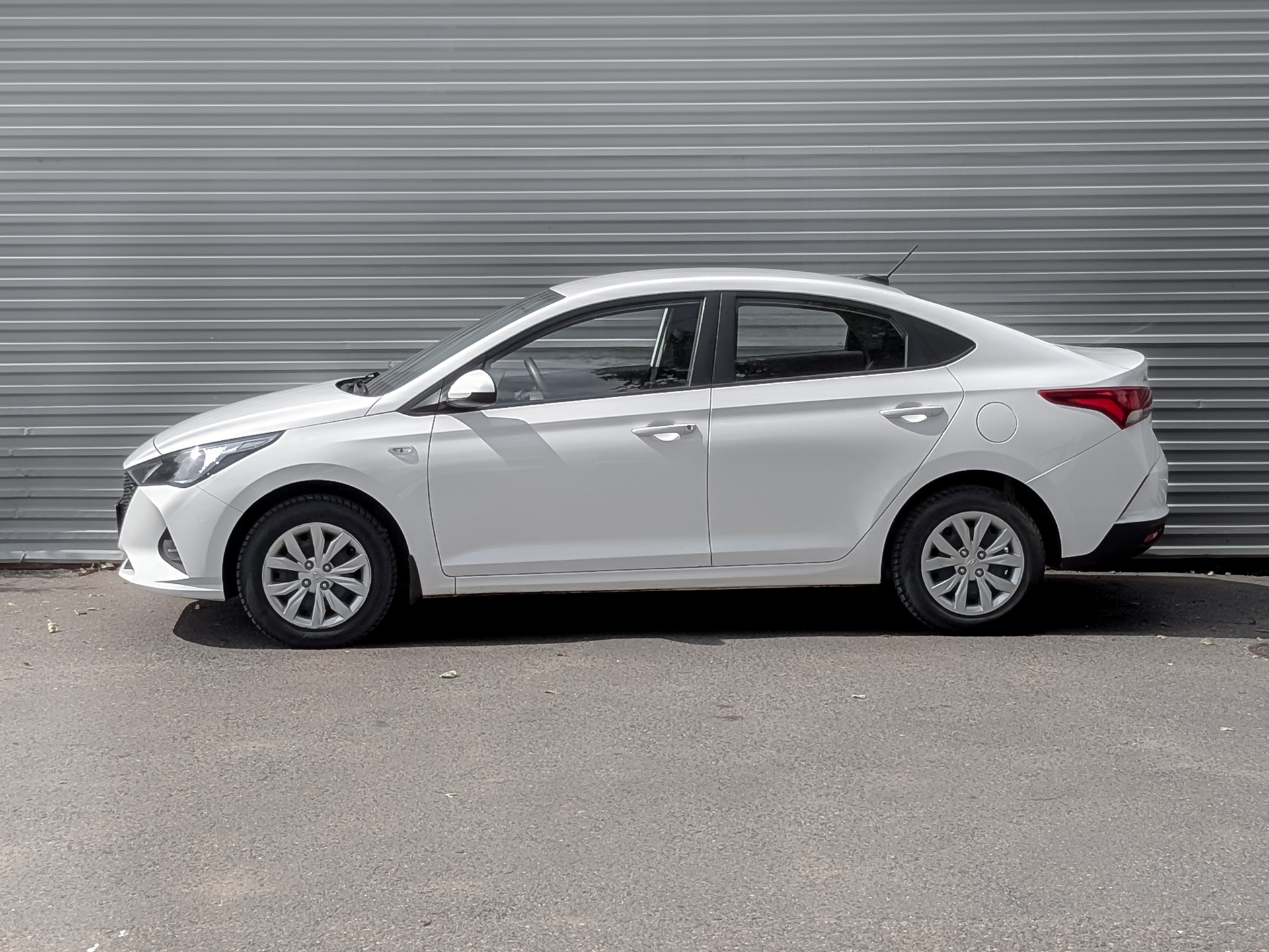 HYUNDAI Solaris 1.60 (123 л.с), автомат, 2022, пробег 71 339 км