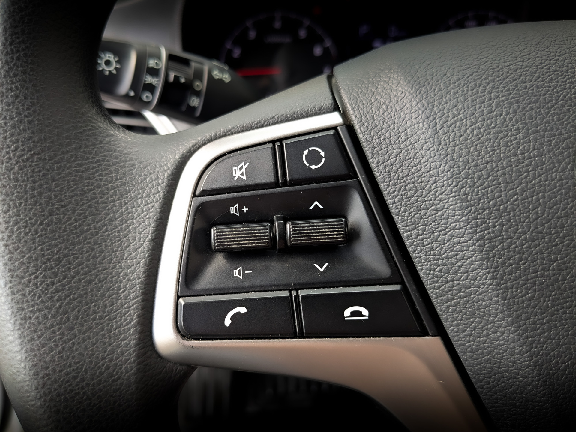 HYUNDAI Solaris 1.60 (123 л.с), автомат, 2022, пробег 71 339 км