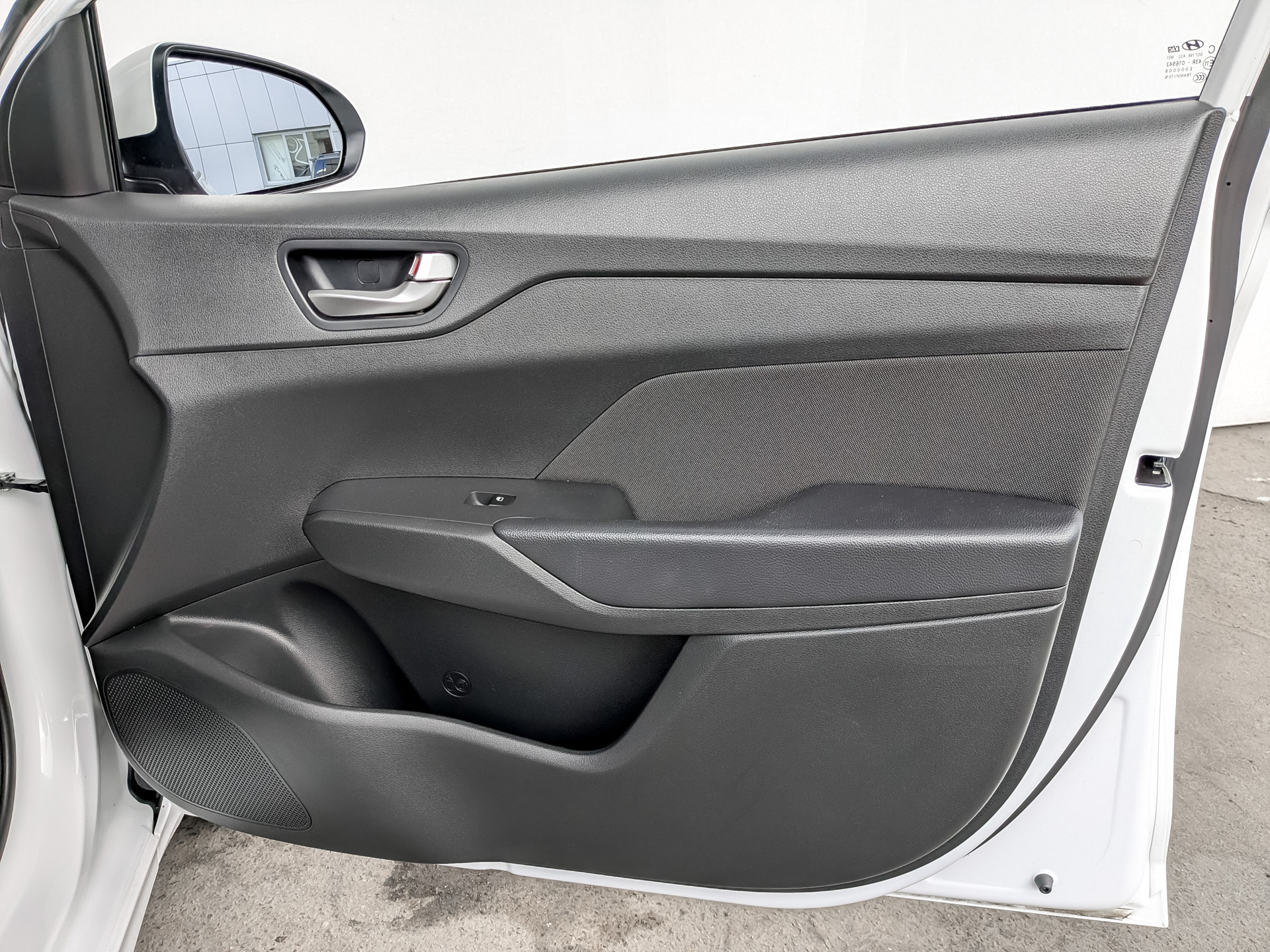 HYUNDAI Solaris 1.60 (123 л.с), автомат, 2022, пробег 83 879 км