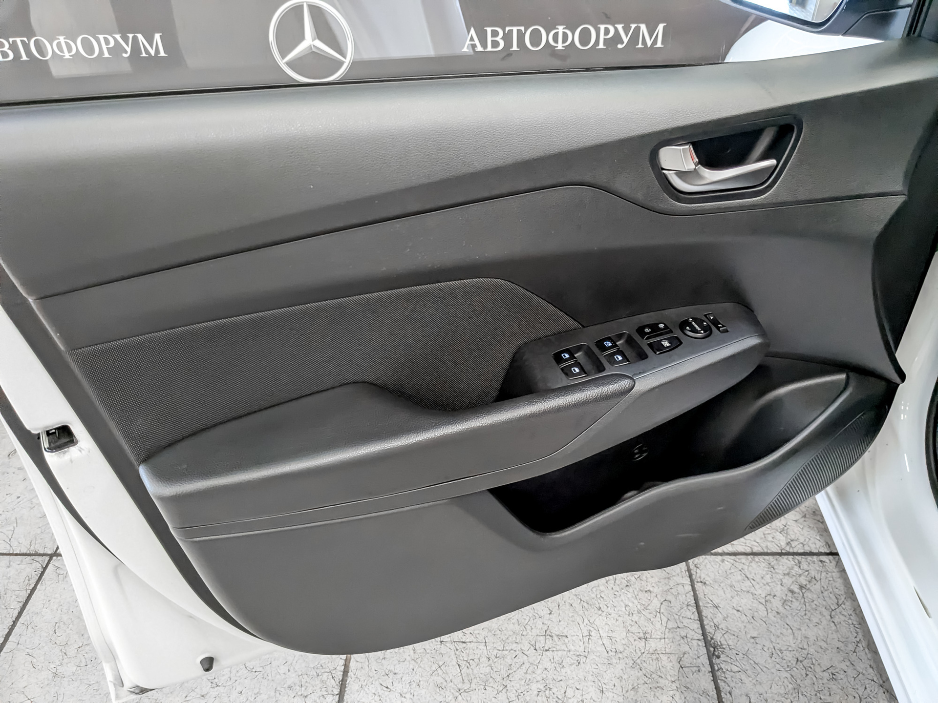 HYUNDAI Solaris 1.60 (123 л.с), автомат, 2022, пробег 81 240 км