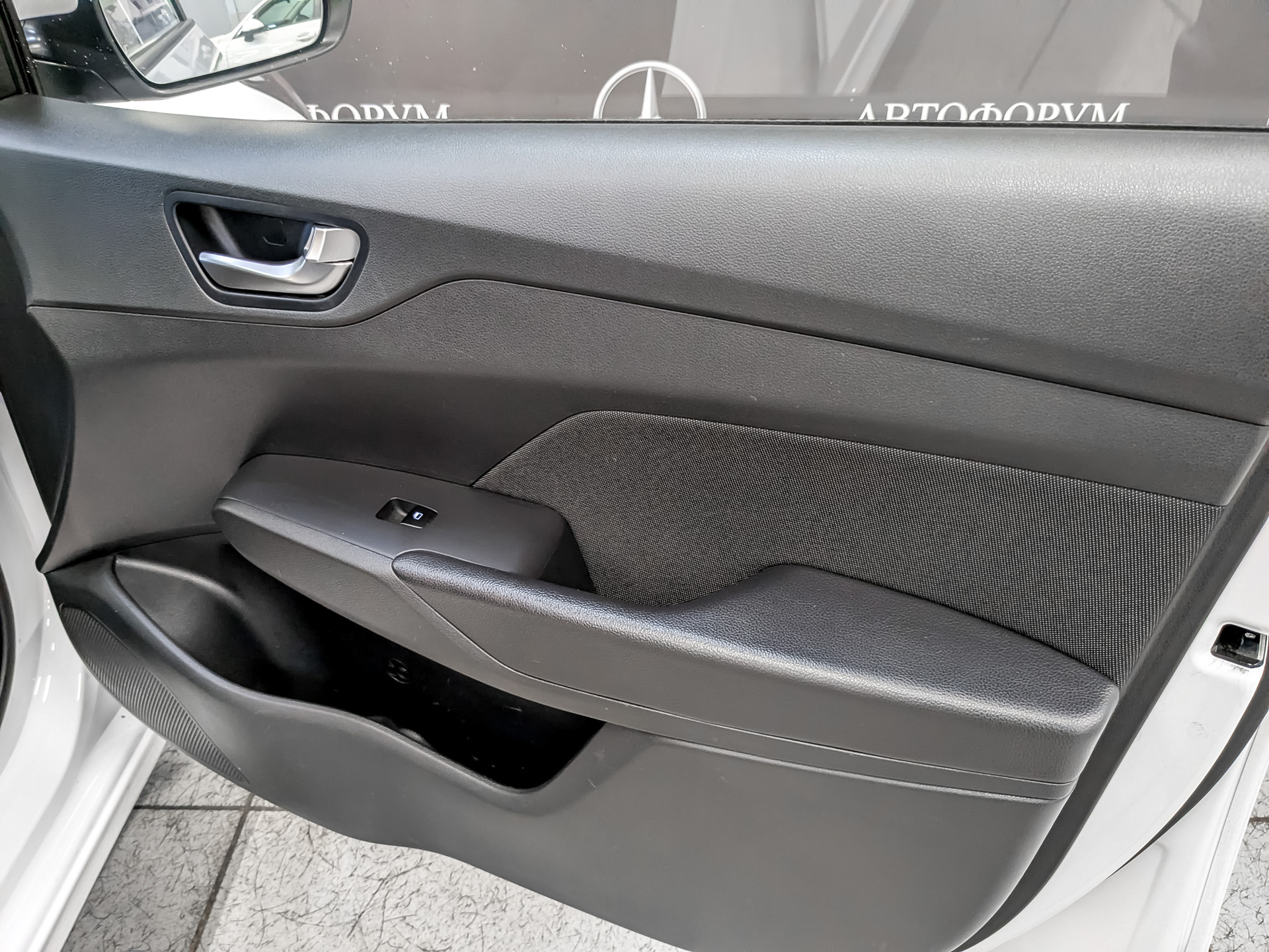 HYUNDAI Solaris 1.60 (123 л.с), автомат, 2022, пробег 81 240 км