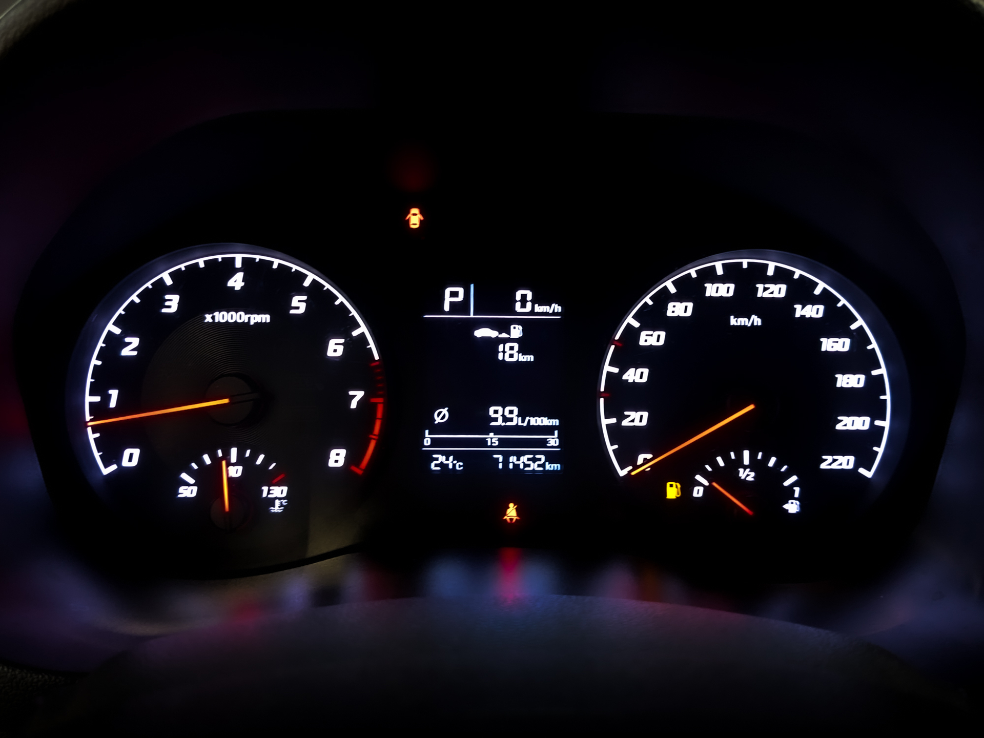 HYUNDAI Solaris 1.60 (123 л.с), автомат, 2022, пробег 71 375 км