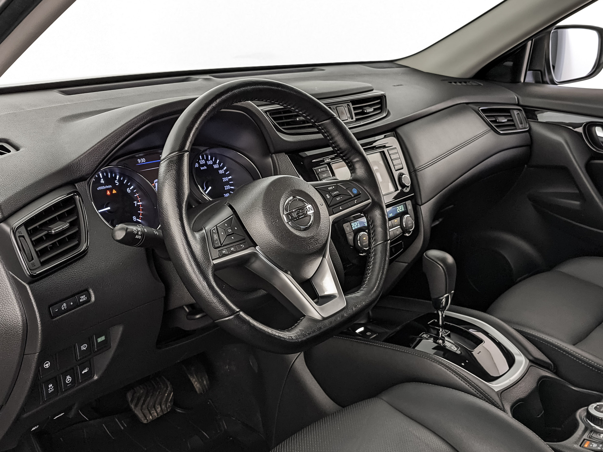 NISSAN X-Trail 2.50 (171 л.с), автомат, 2021, пробег 84 963 км