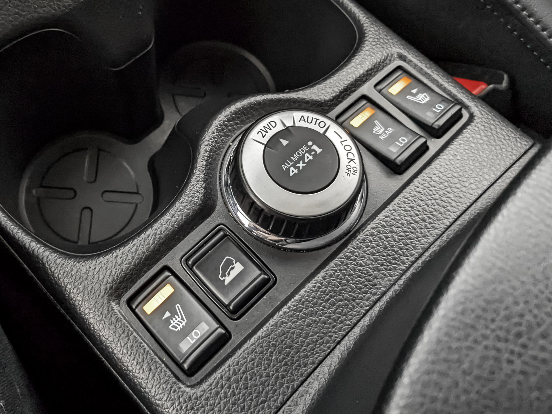 NISSAN X-Trail 2.50 (171 л.с), автомат, 2021, пробег 84 963 км