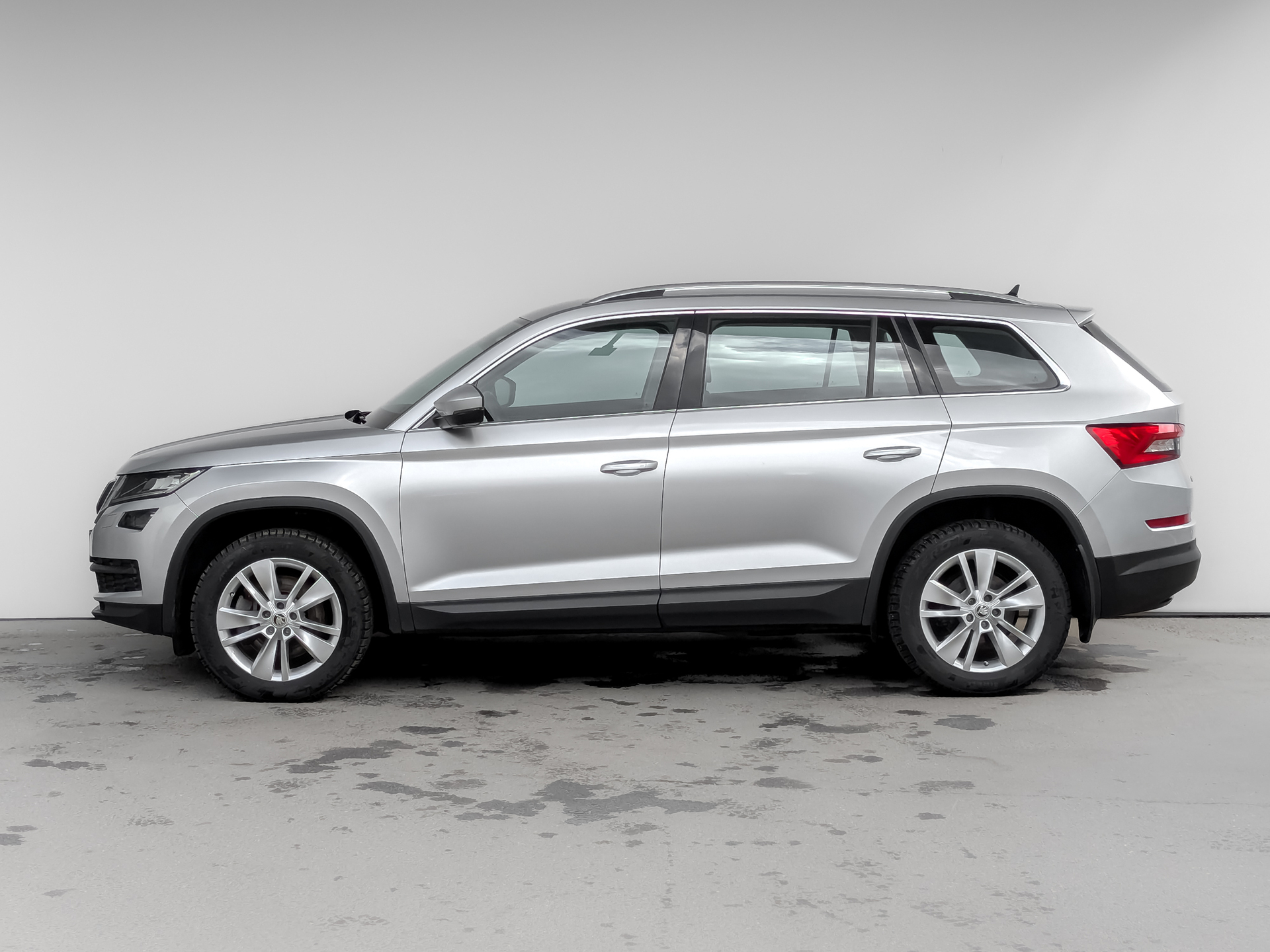 SKODA Kodiaq 2.00 (180 л.с), автомат, 2021, пробег 100 760 км