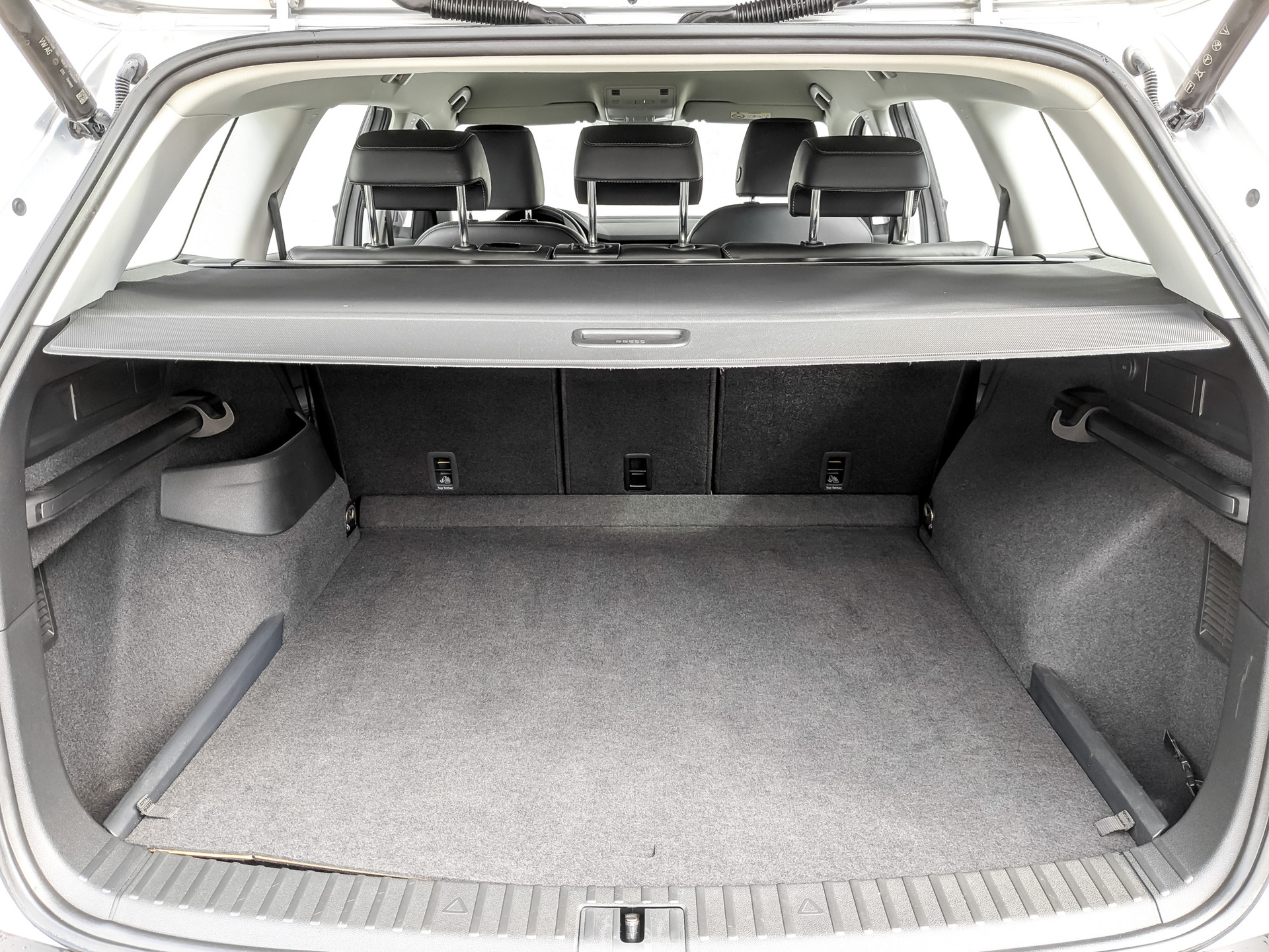 SKODA Kodiaq 2.00 (180 л.с), автомат, 2021, пробег 100 760 км