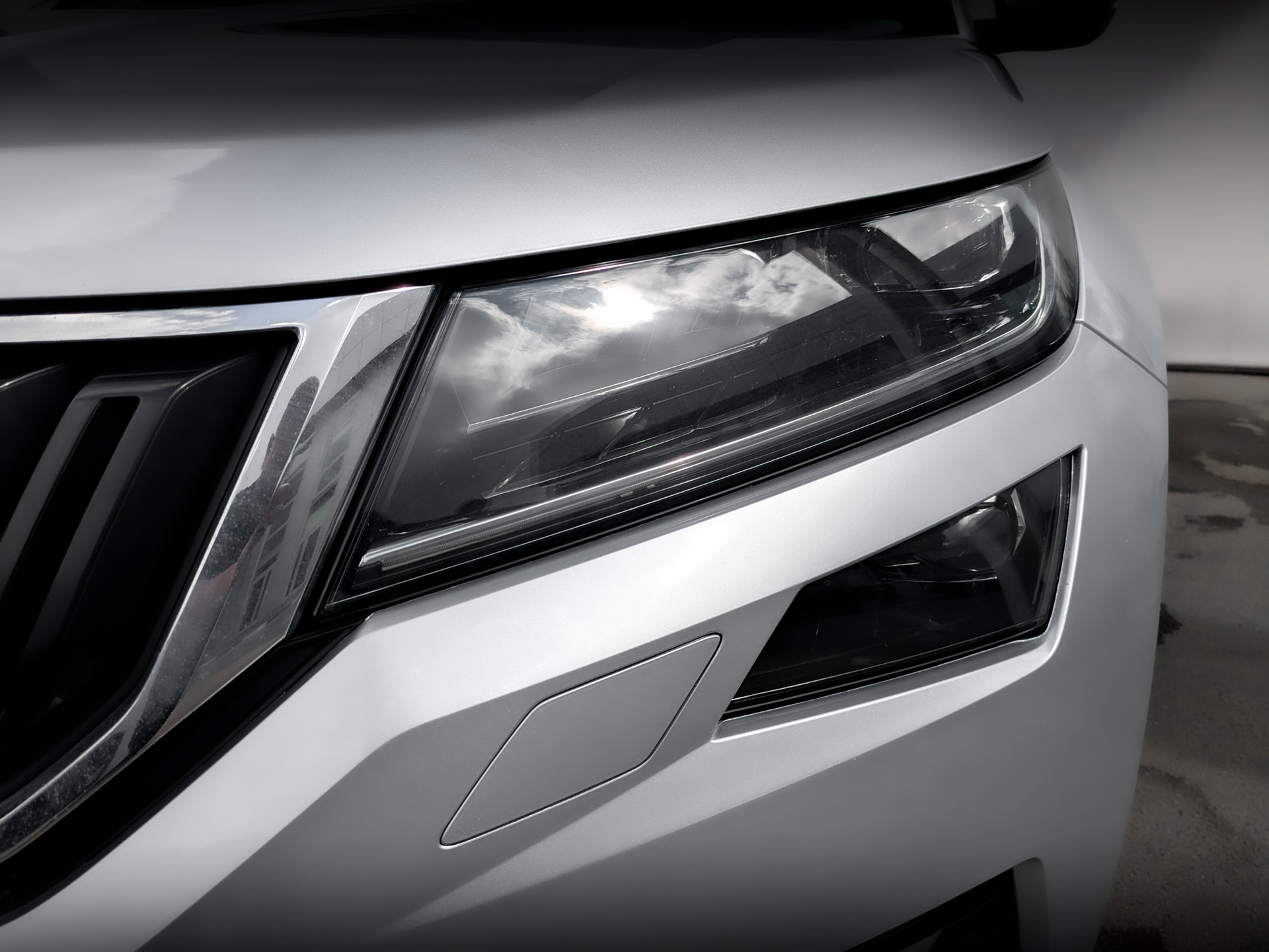 SKODA Kodiaq 2.00 (180 л.с), автомат, 2021, пробег 100 760 км