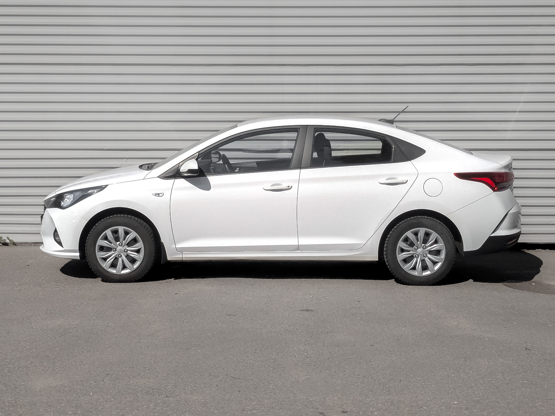 HYUNDAI Solaris 1.60 (123 л.с), автомат, 2022, пробег 68 053 км