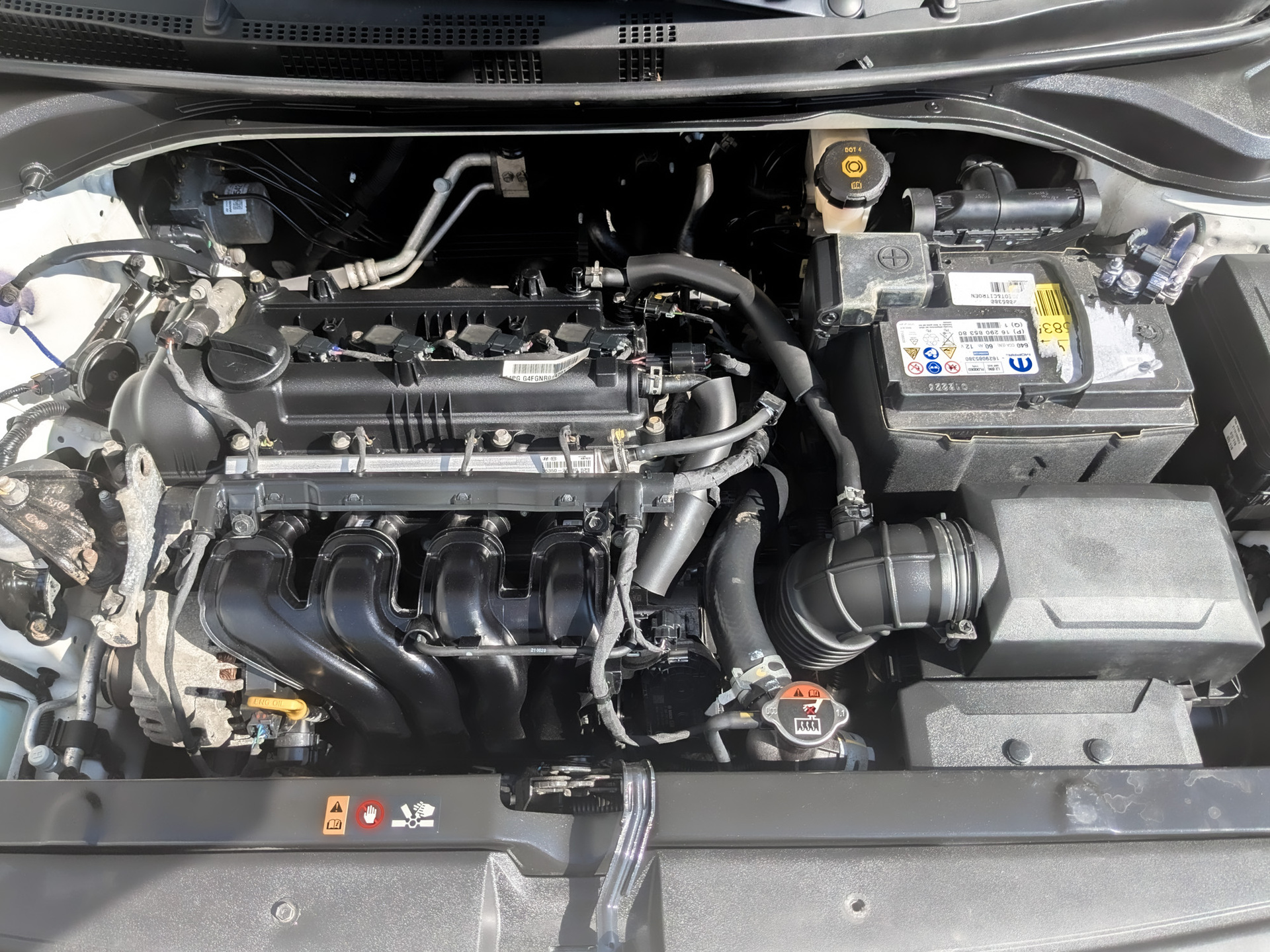 HYUNDAI Solaris 1.60 (123 л.с), автомат, 2022, пробег 68 053 км