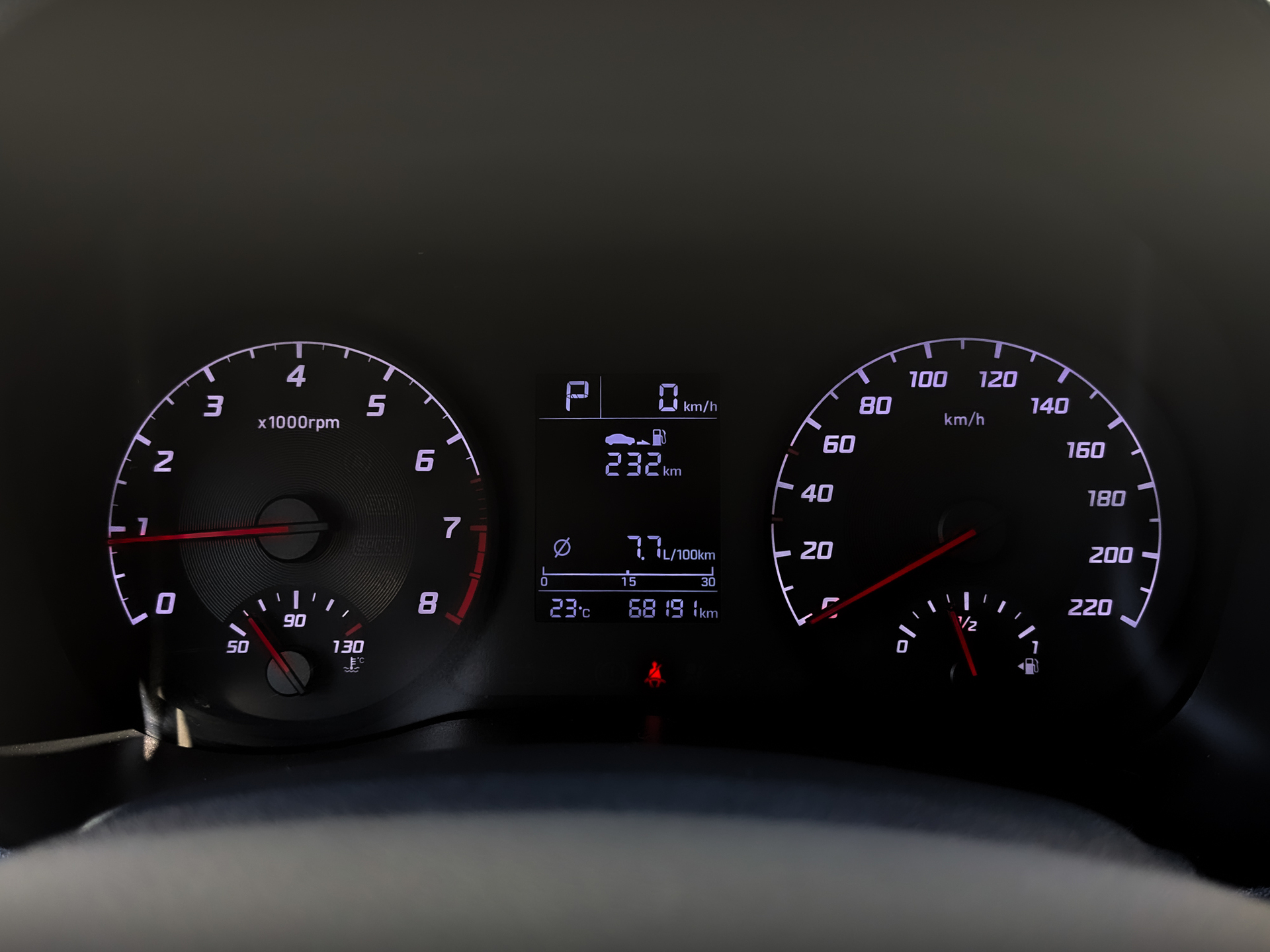 HYUNDAI Solaris 1.60 (123 л.с), автомат, 2022, пробег 68 053 км