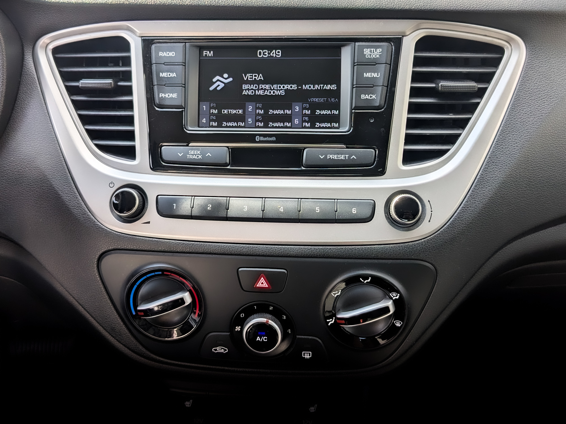 HYUNDAI Solaris 1.60 (123 л.с), автомат, 2022, пробег 87 845 км