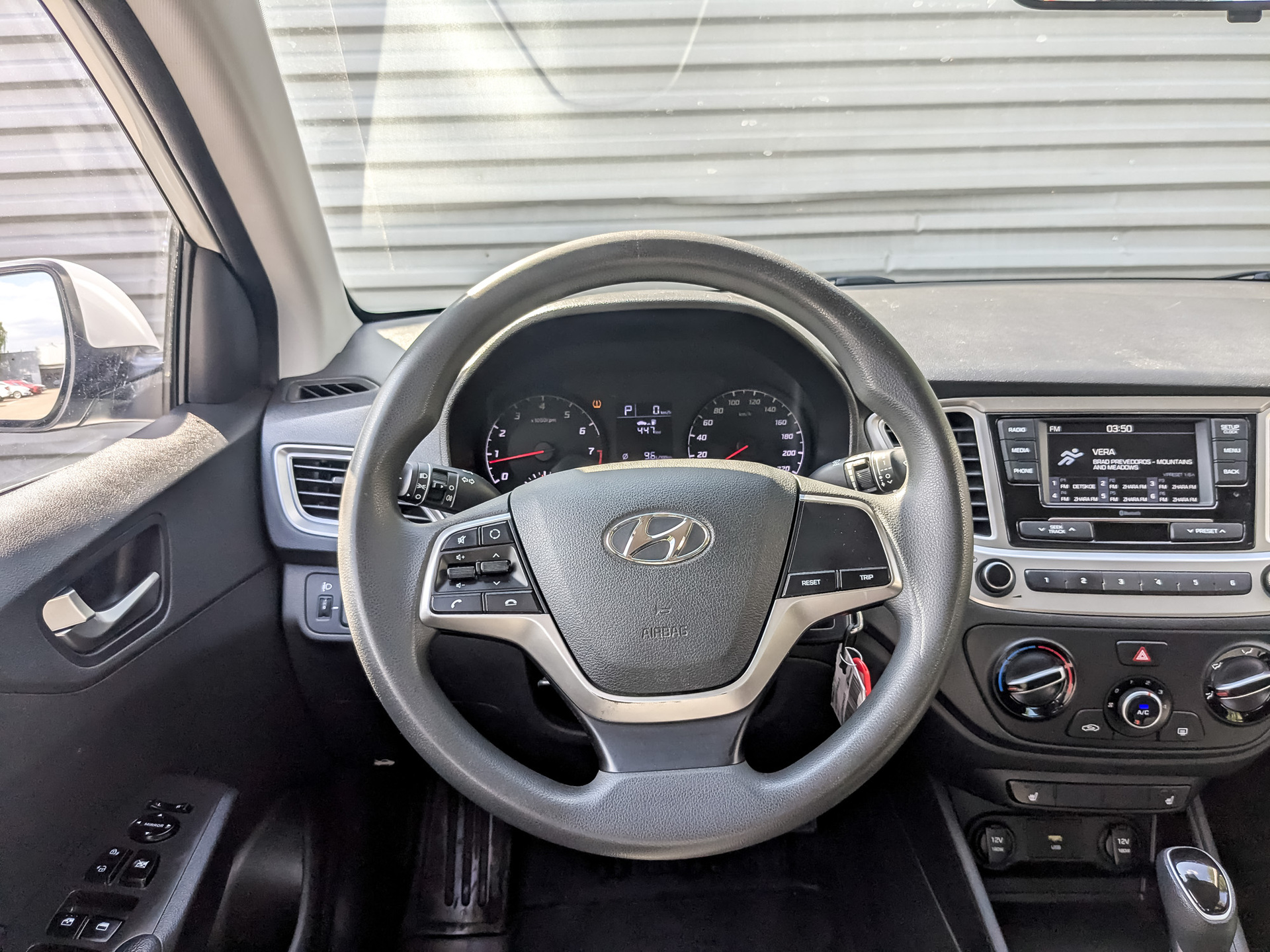 HYUNDAI Solaris 1.60 (123 л.с), автомат, 2022, пробег 87 845 км