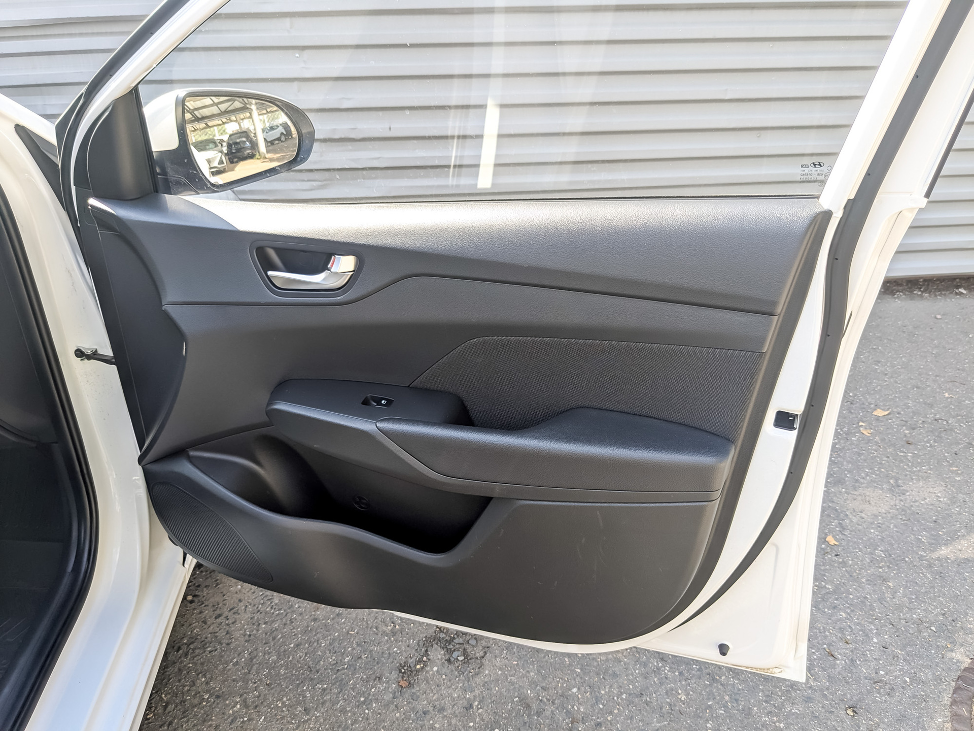 HYUNDAI Solaris 1.60 (123 л.с), автомат, 2022, пробег 87 845 км