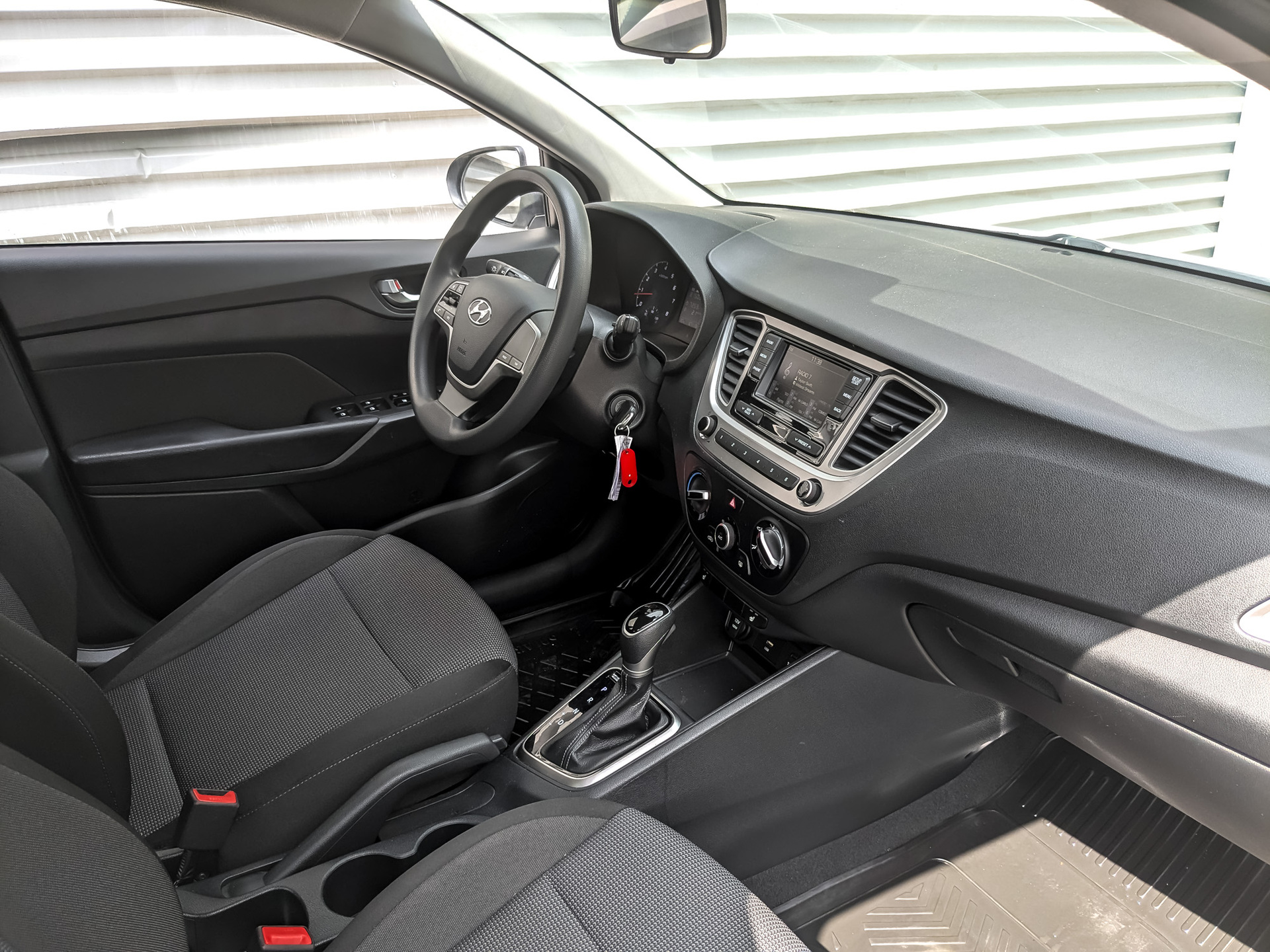 HYUNDAI Solaris 1.60 (123 л.с), автомат, 2022, пробег 87 026 км
