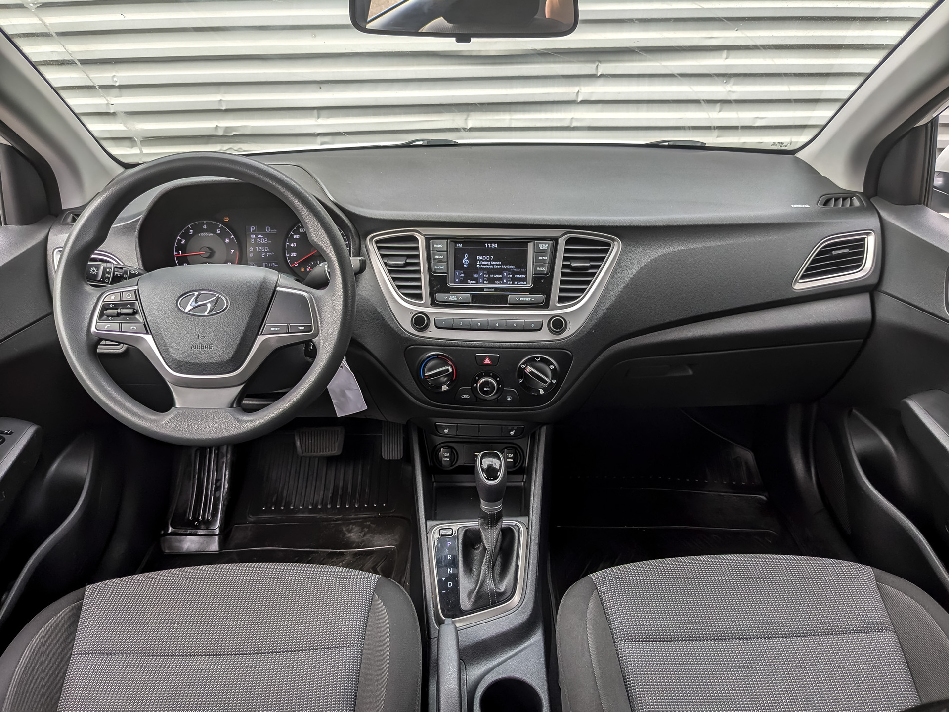 HYUNDAI Solaris 1.60 (123 л.с), автомат, 2022, пробег 87 026 км