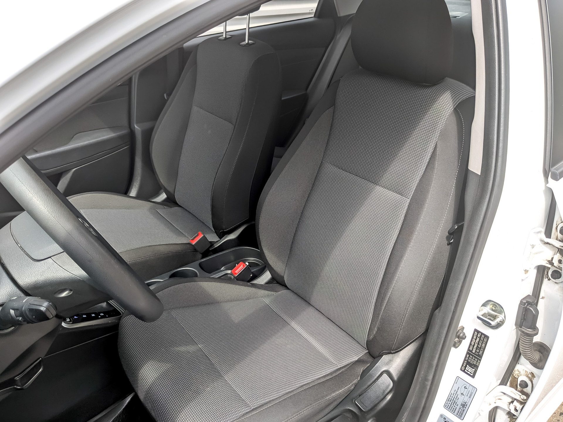 HYUNDAI Solaris 1.60 (123 л.с), автомат, 2022, пробег 87 026 км