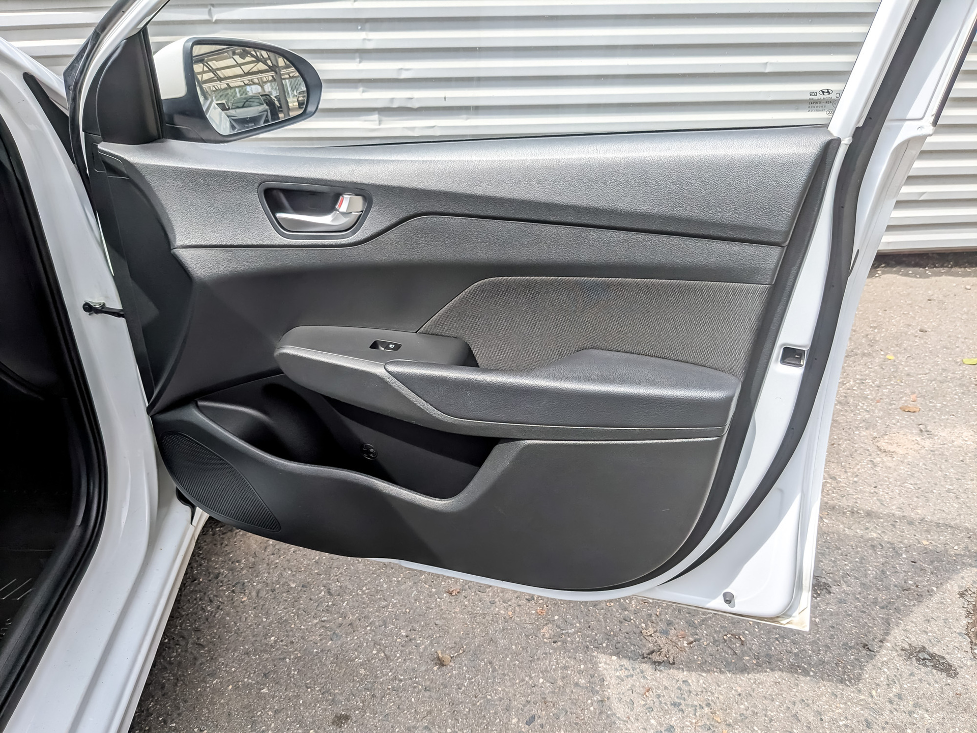 HYUNDAI Solaris 1.60 (123 л.с), автомат, 2022, пробег 87 026 км