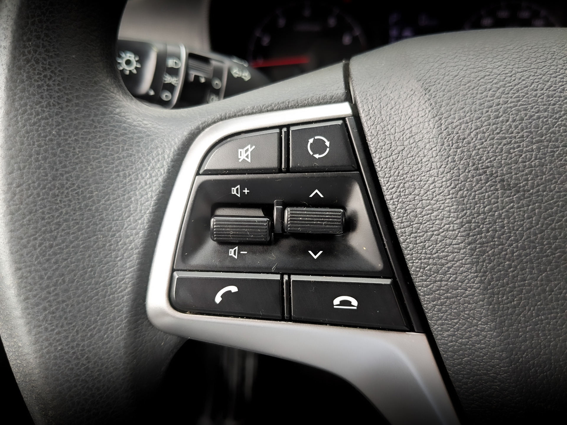 HYUNDAI Solaris 1.60 (123 л.с), автомат, 2022, пробег 87 026 км