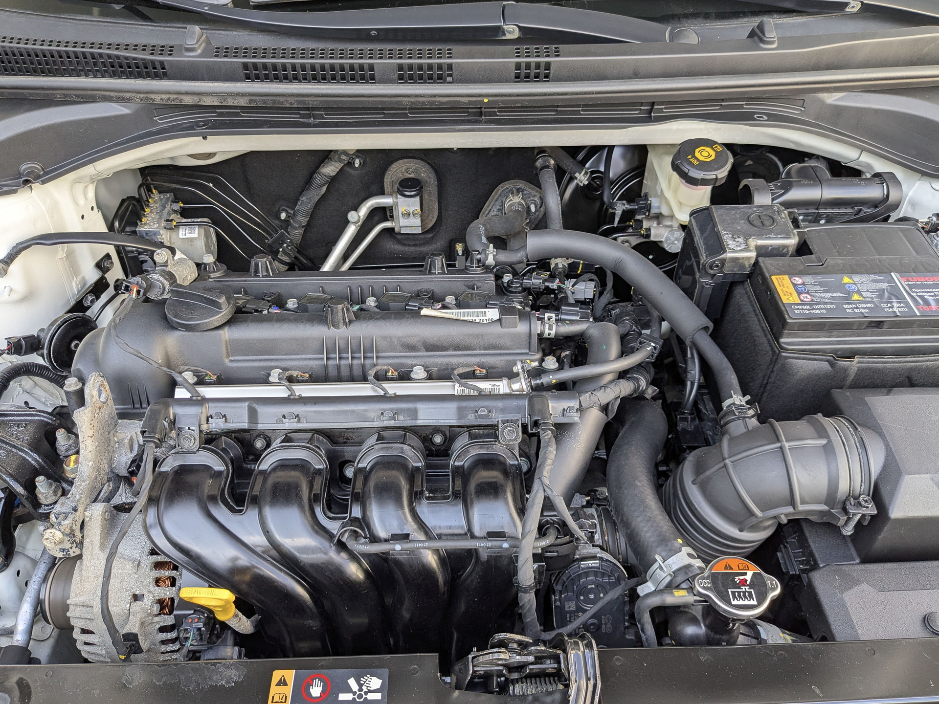 HYUNDAI Solaris 1.60 (123 л.с), автомат, 2022, пробег 74 258 км