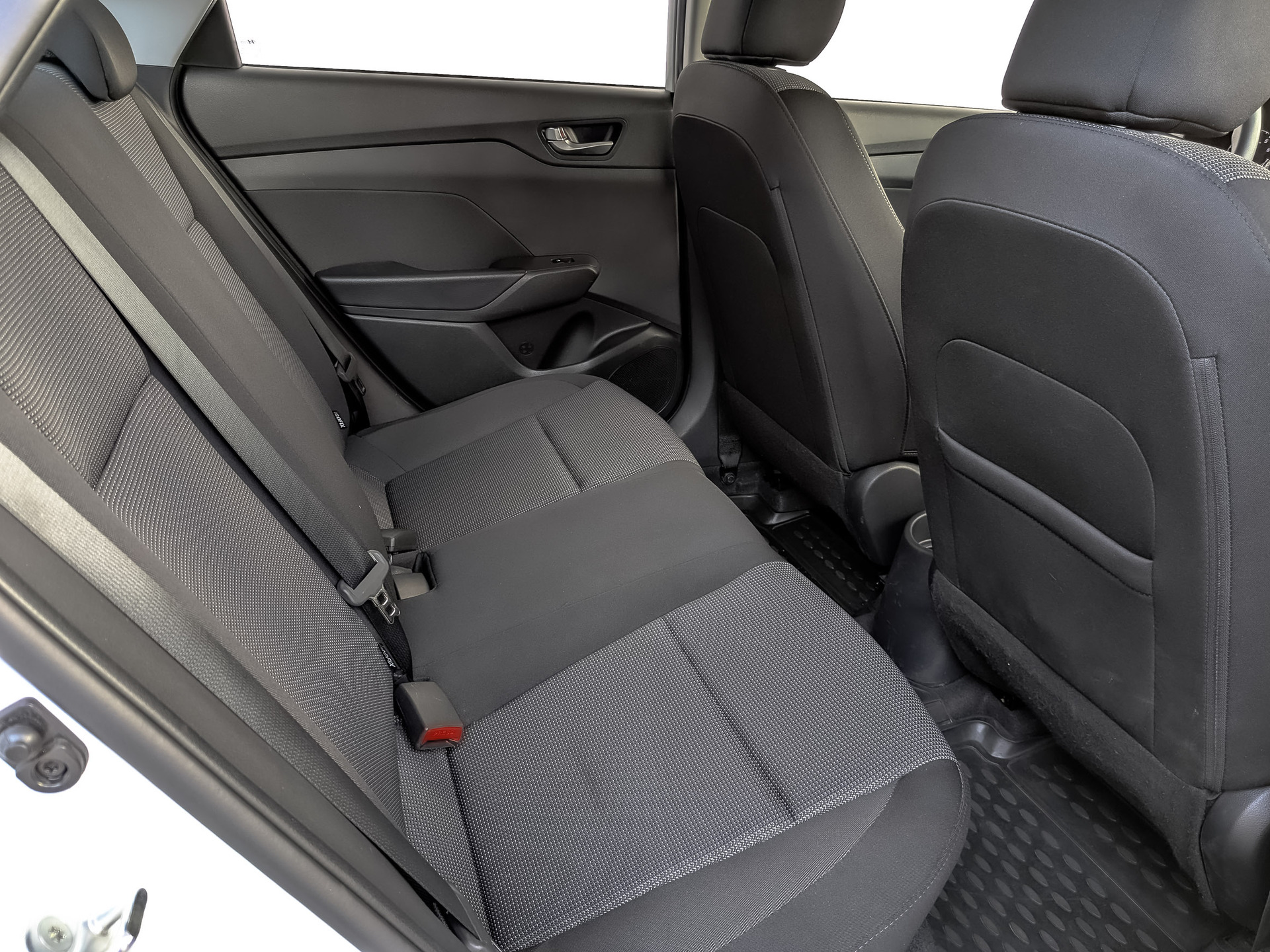 HYUNDAI Solaris 1.60 (123 л.с), автомат, 2022, пробег 74 258 км