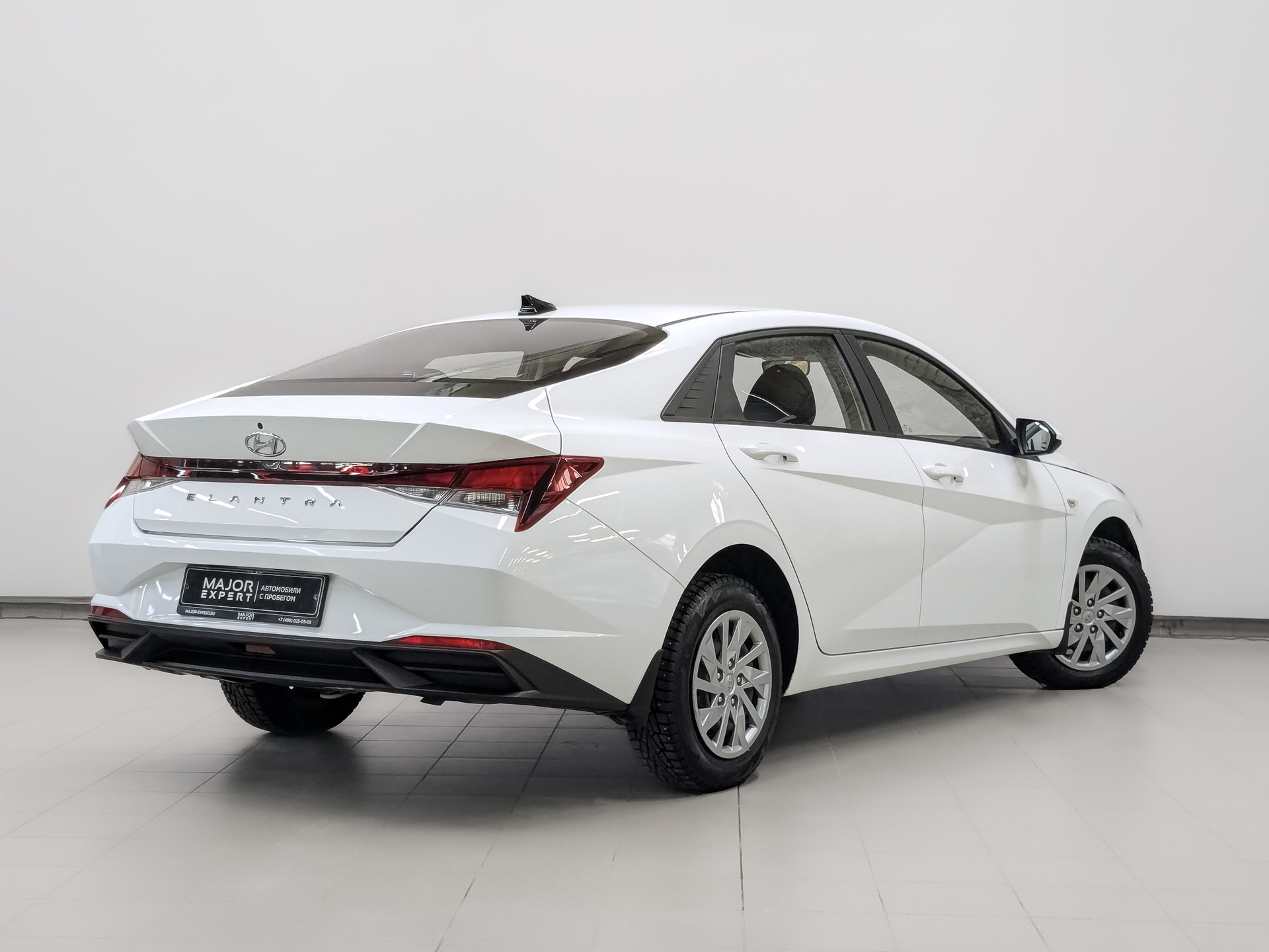 HYUNDAI Elantra 1.60 (128 л.с), автомат, 2022, пробег 73 028 км