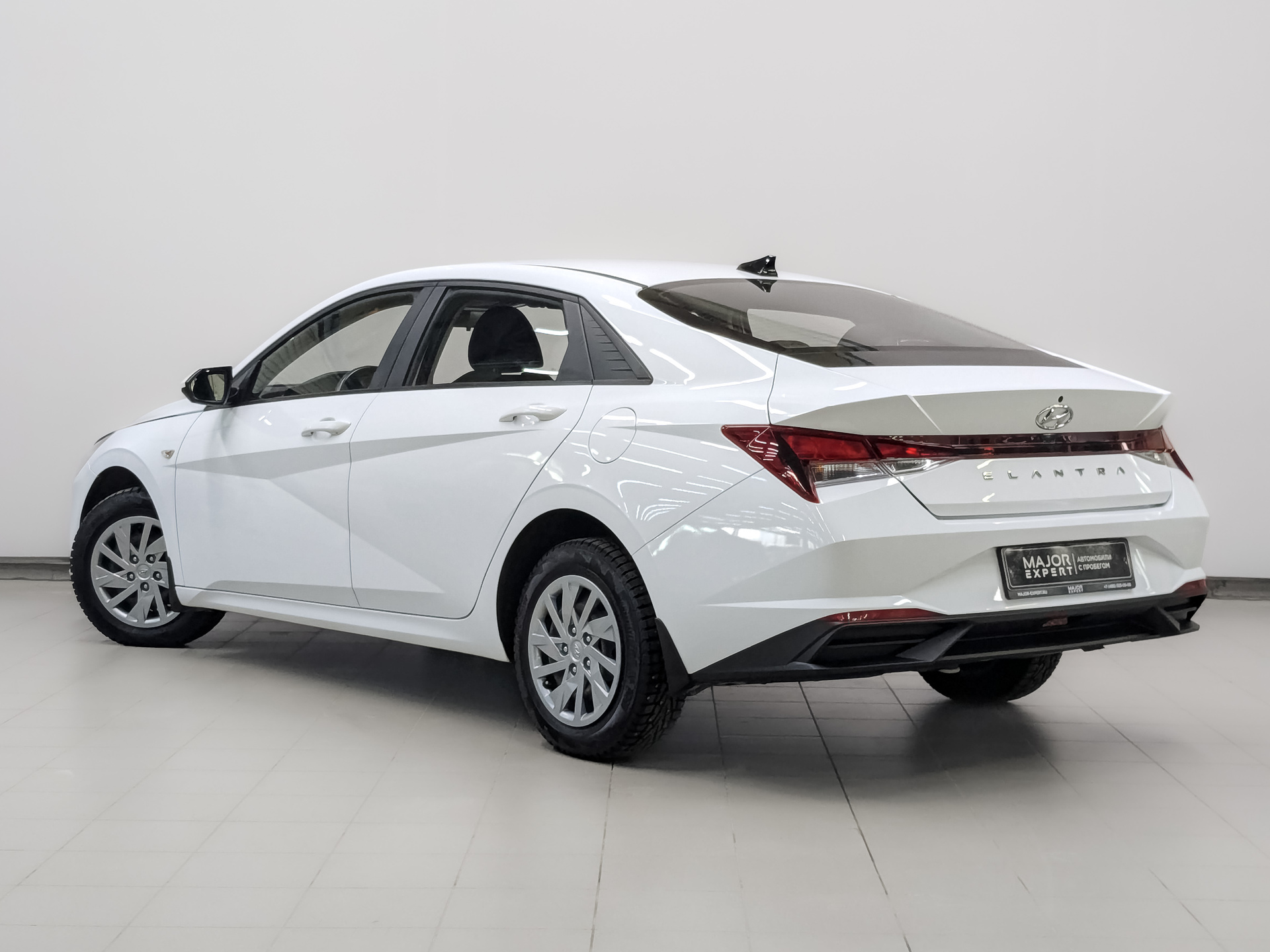 HYUNDAI Elantra 1.60 (128 л.с), автомат, 2022, пробег 73 028 км