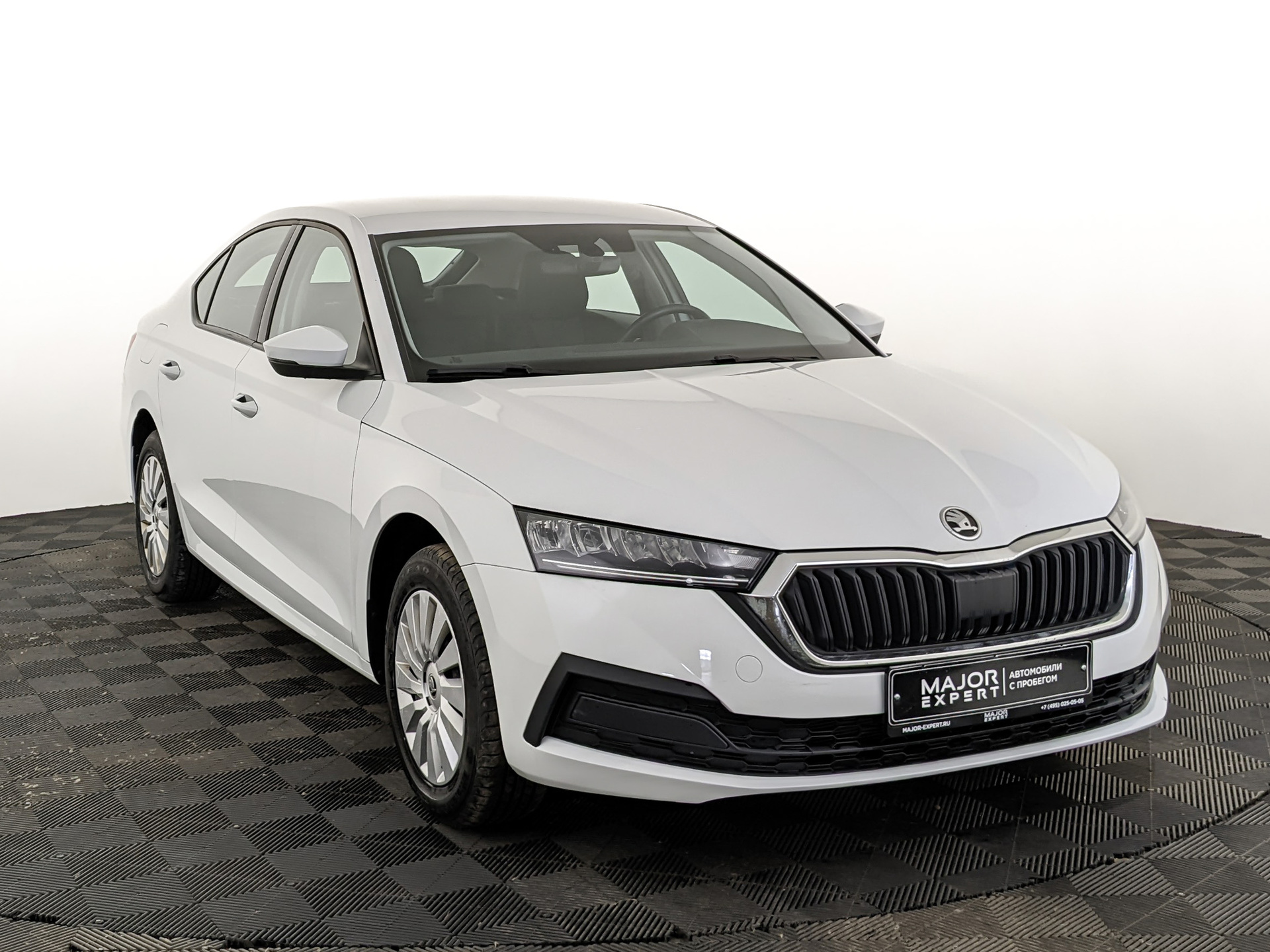SKODA Octavia 1.60 (110 л.с), автомат, 2021, пробег 73 007 км