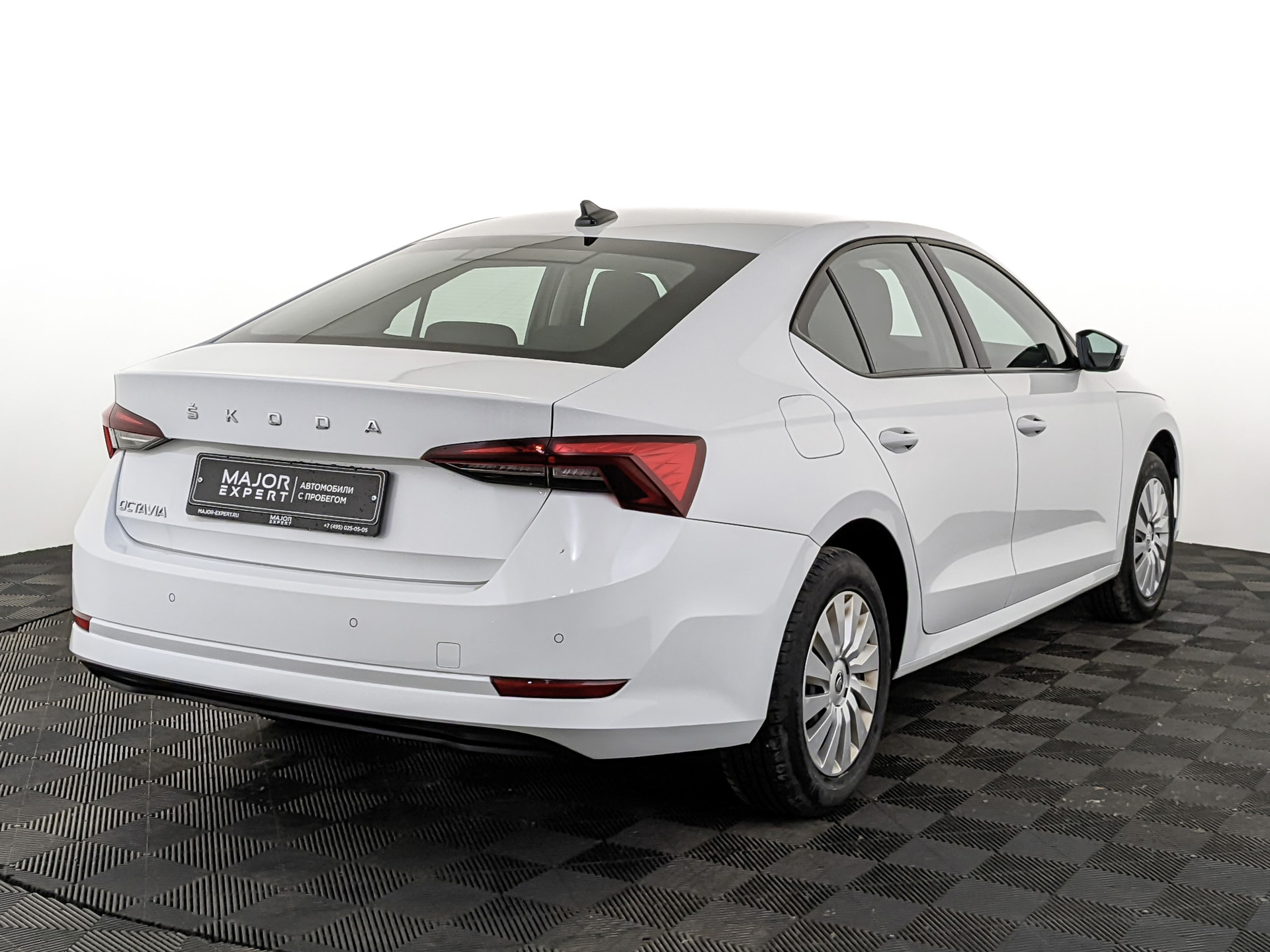 SKODA Octavia 1.60 (110 л.с), автомат, 2021, пробег 73 007 км