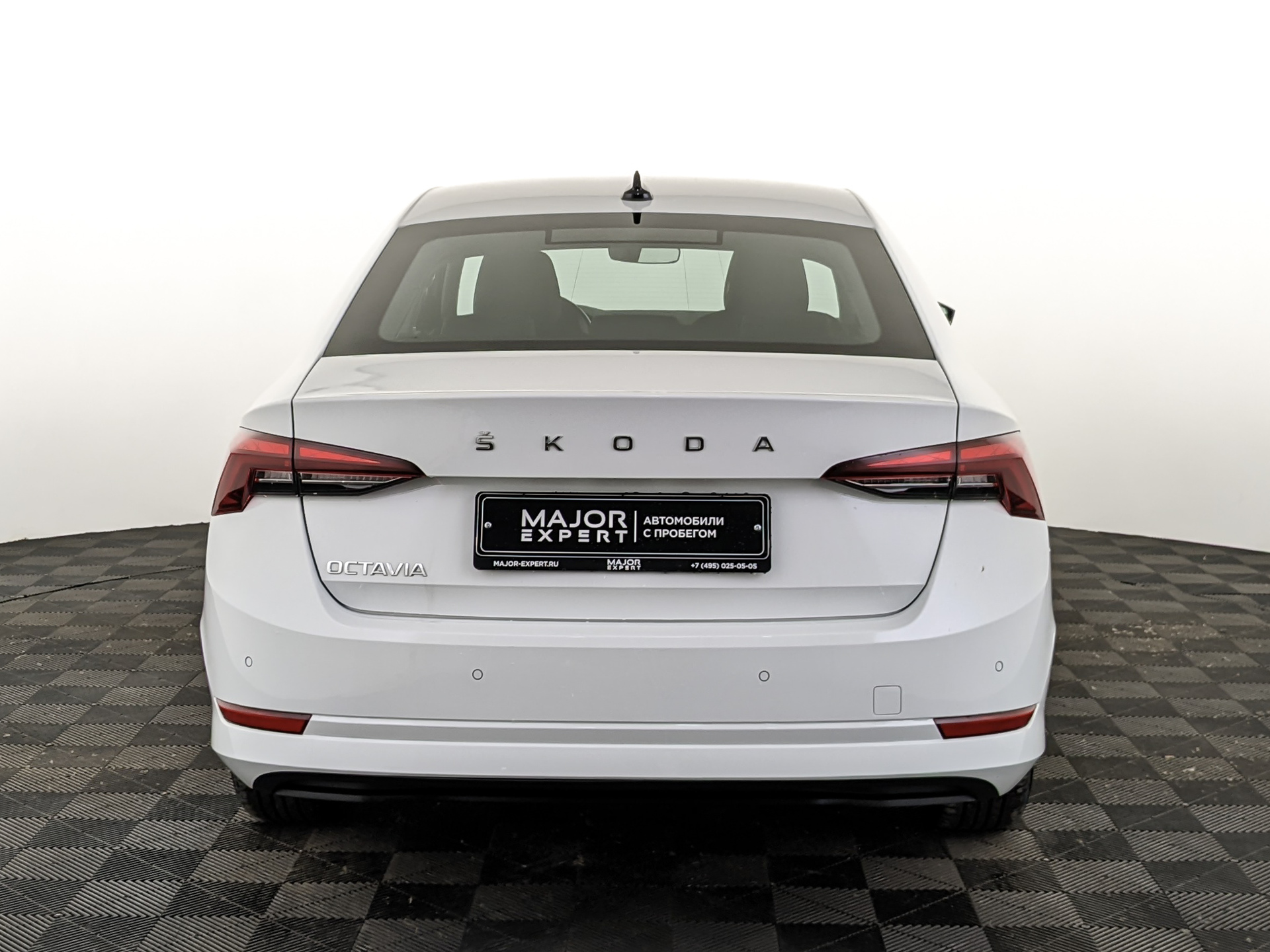 SKODA Octavia 1.60 (110 л.с), автомат, 2021, пробег 73 007 км