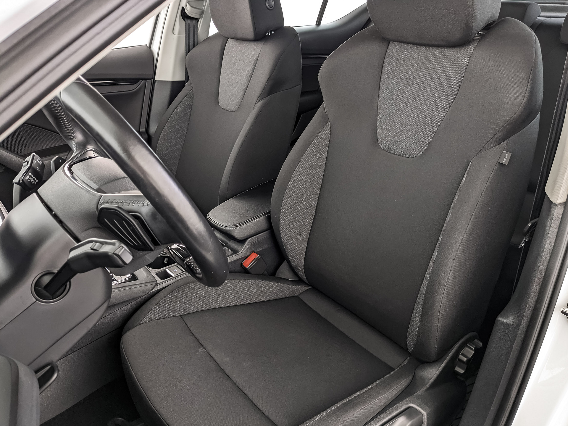 SKODA Octavia 1.60 (110 л.с), автомат, 2021, пробег 73 007 км