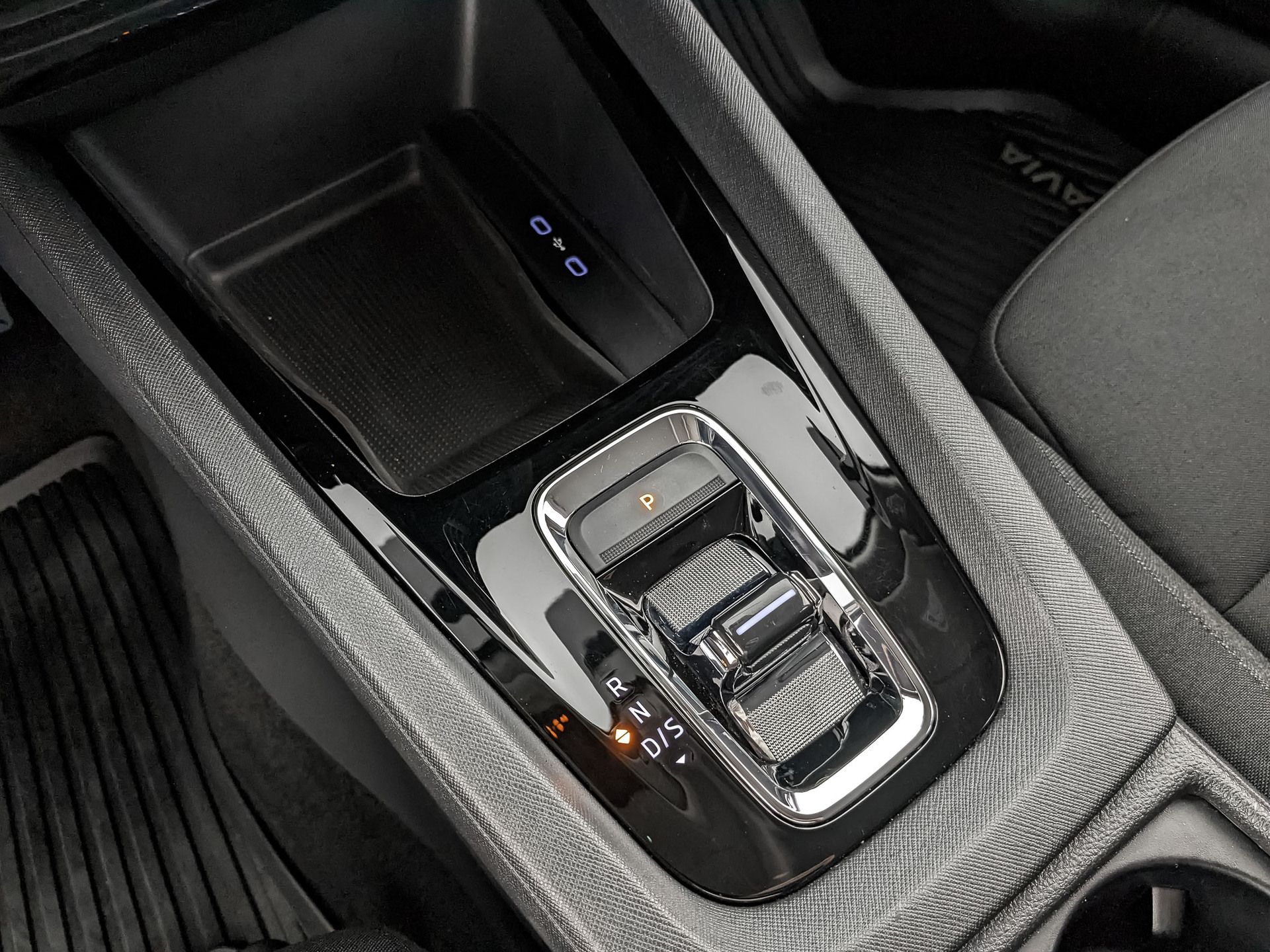 SKODA Octavia 1.60 (110 л.с), автомат, 2021, пробег 73 007 км
