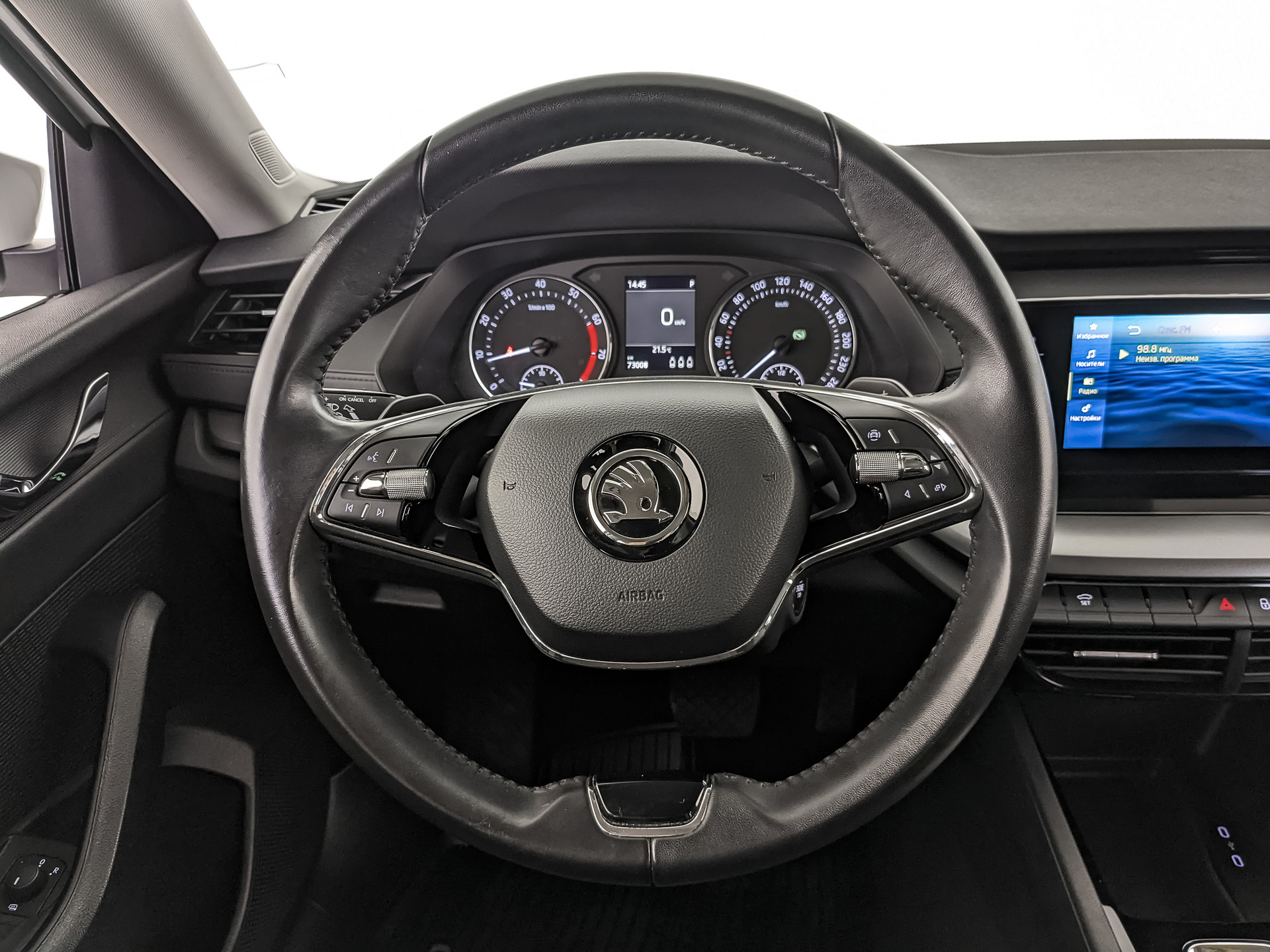 SKODA Octavia 1.60 (110 л.с), автомат, 2021, пробег 73 007 км