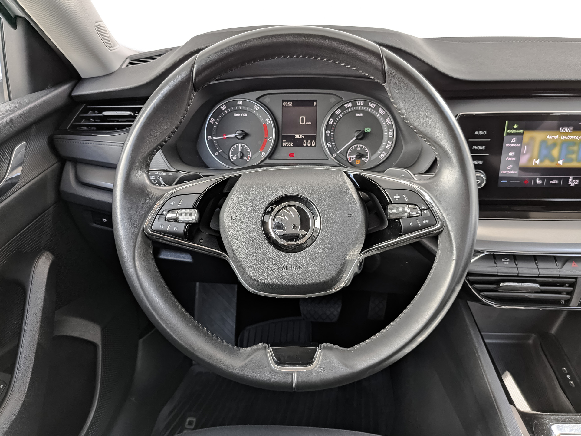 SKODA Octavia 1.60 (110 л.с), автомат, 2021, пробег 87 506 км