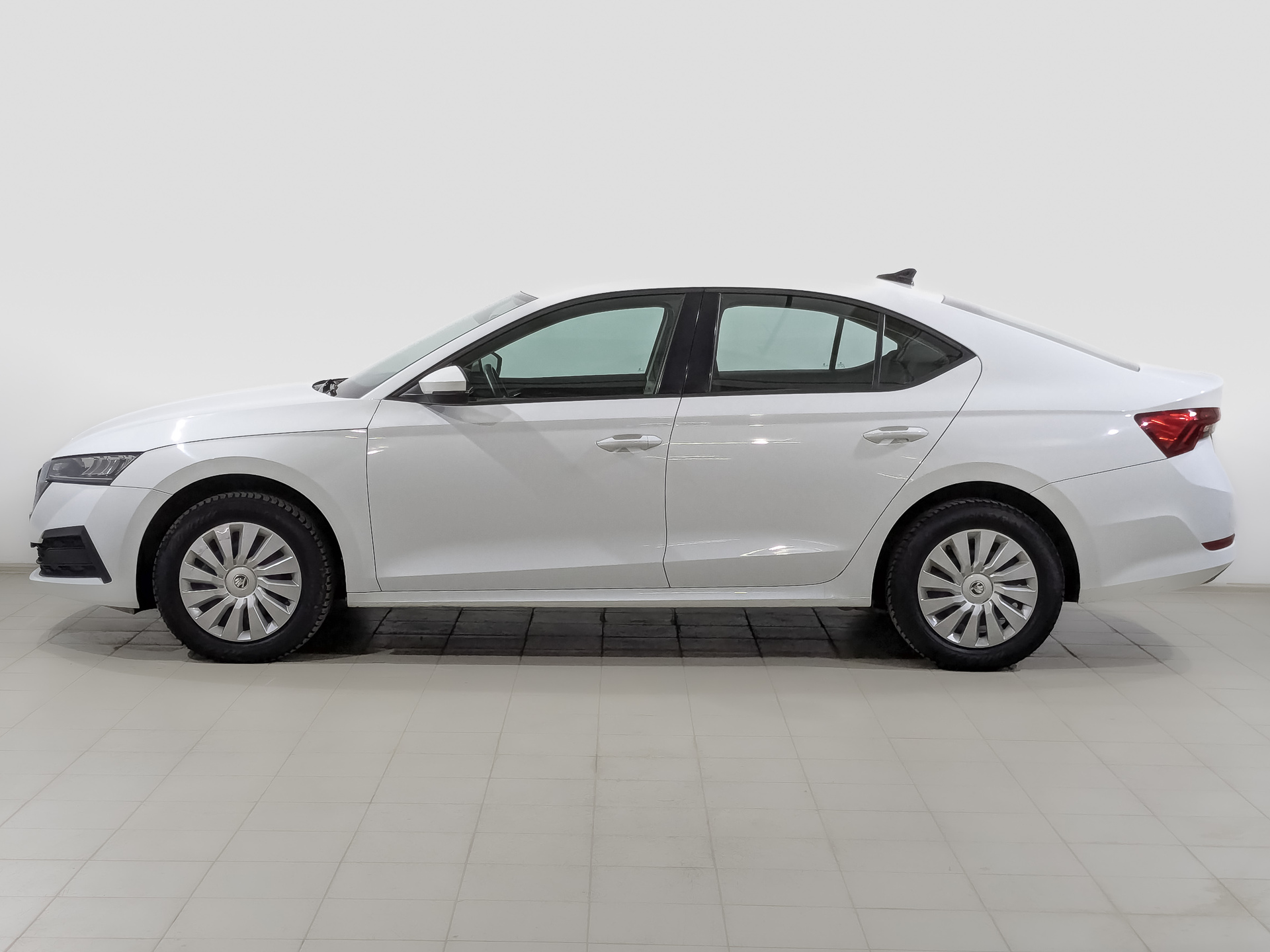 SKODA Octavia 1.60 (110 л.с), автомат, 2021, пробег 53 778 км