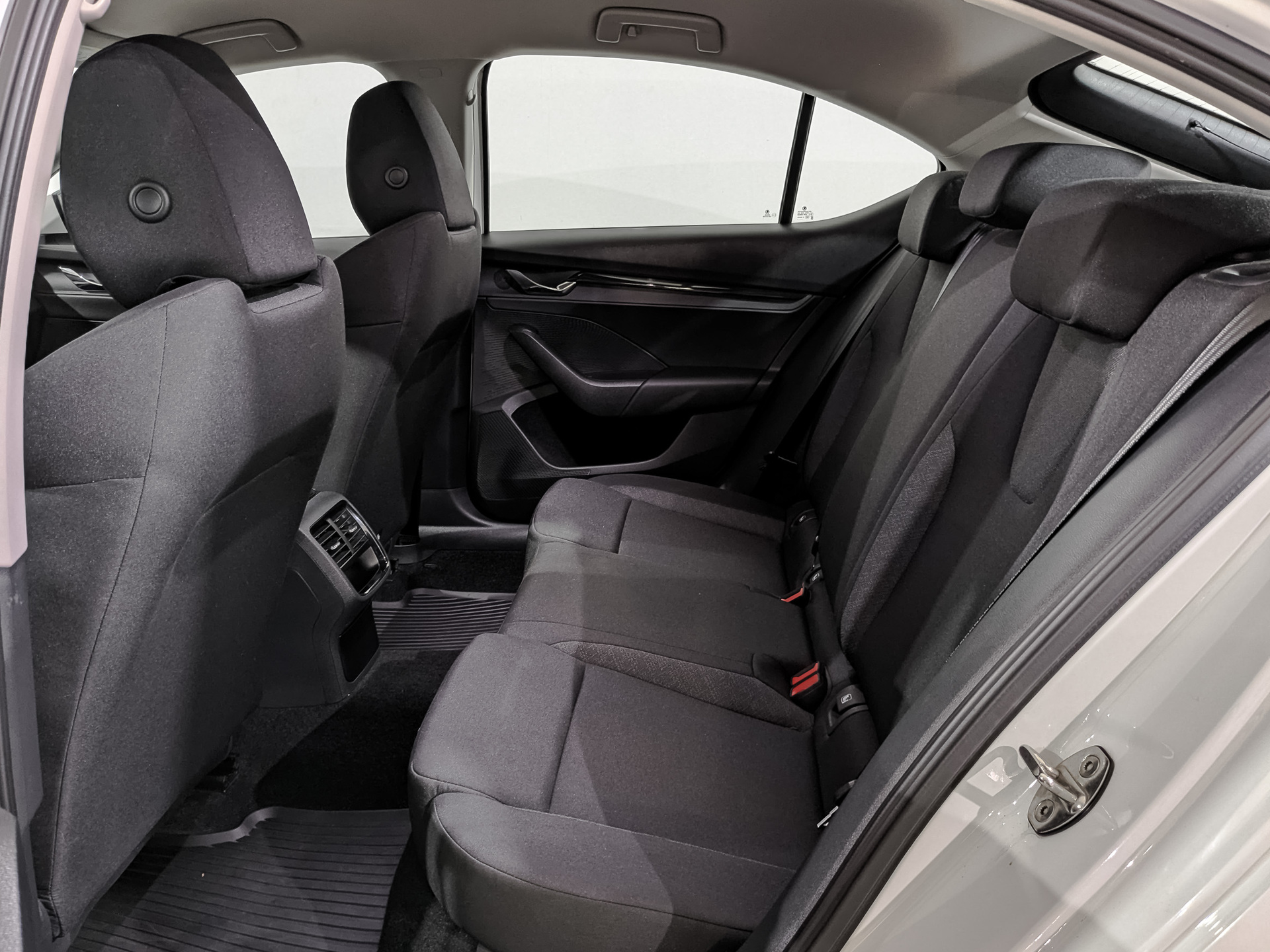 SKODA Octavia 1.60 (110 л.с), автомат, 2021, пробег 53 778 км